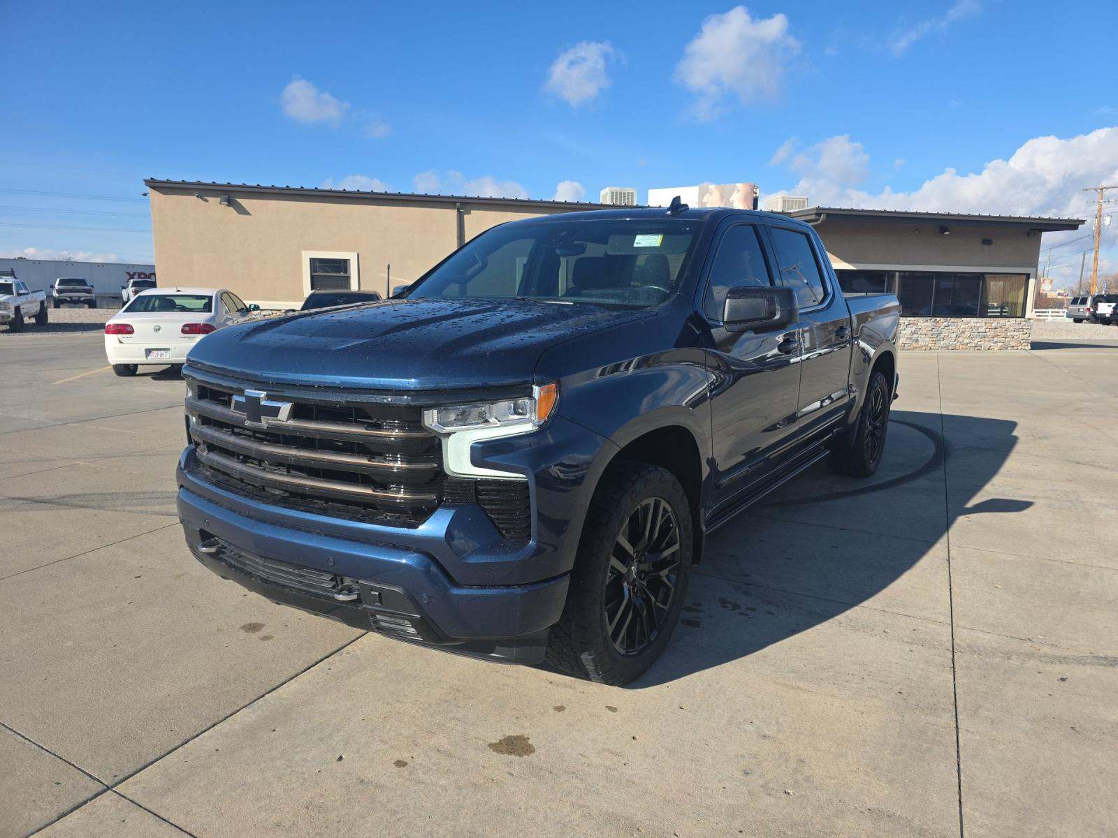 2022 Chevrolet Silverado 1500 High Country AWD