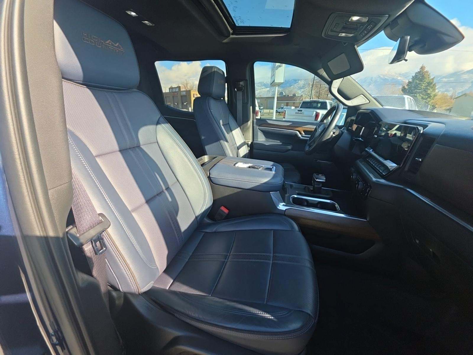 2022 Chevrolet Silverado 1500 High Country AWD