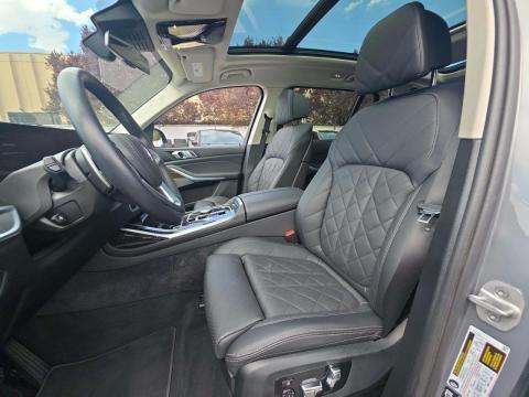 2025 BMW X7 xDrive40i AWD
