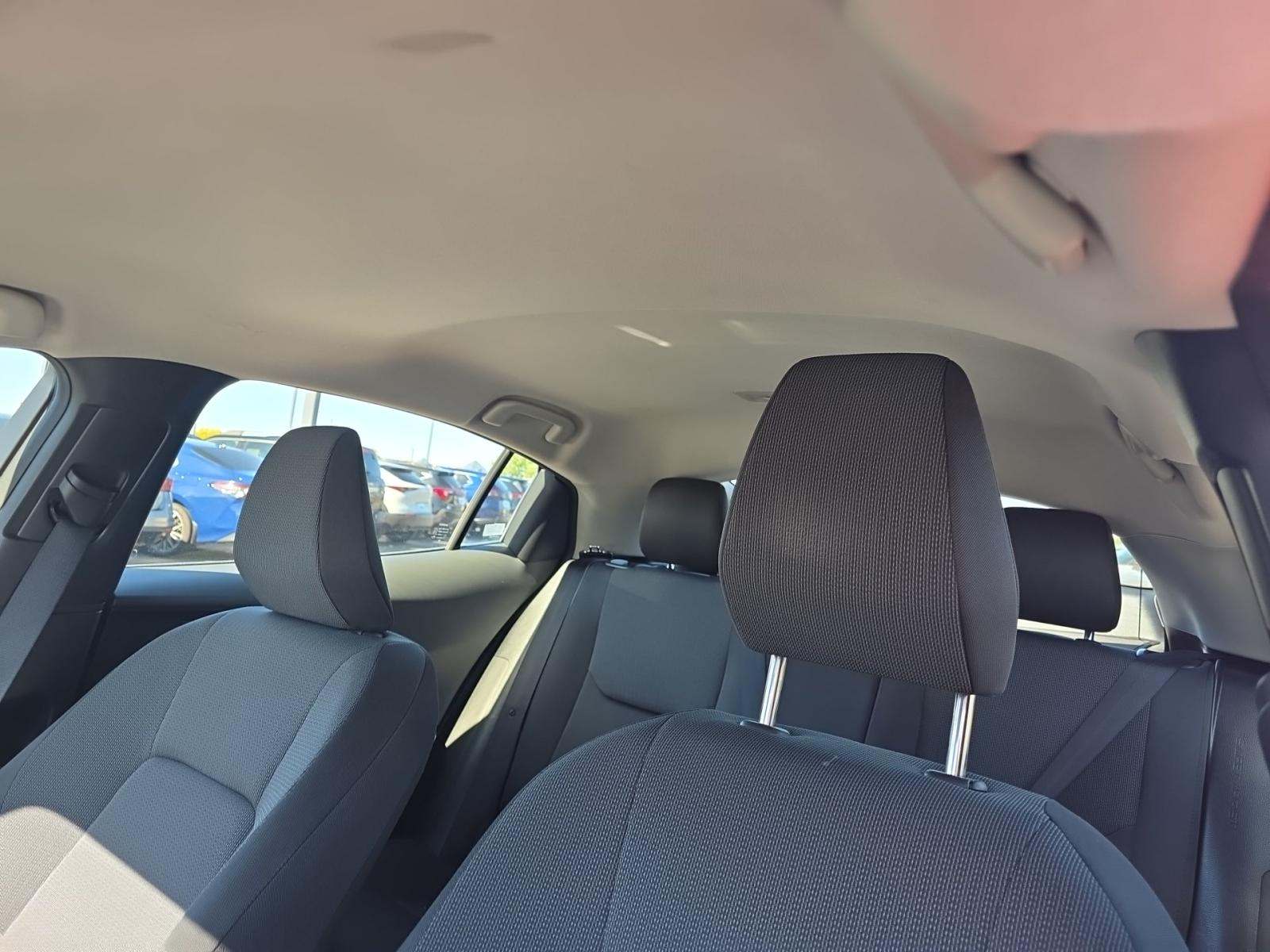 2025 Toyota Prius LE FWD