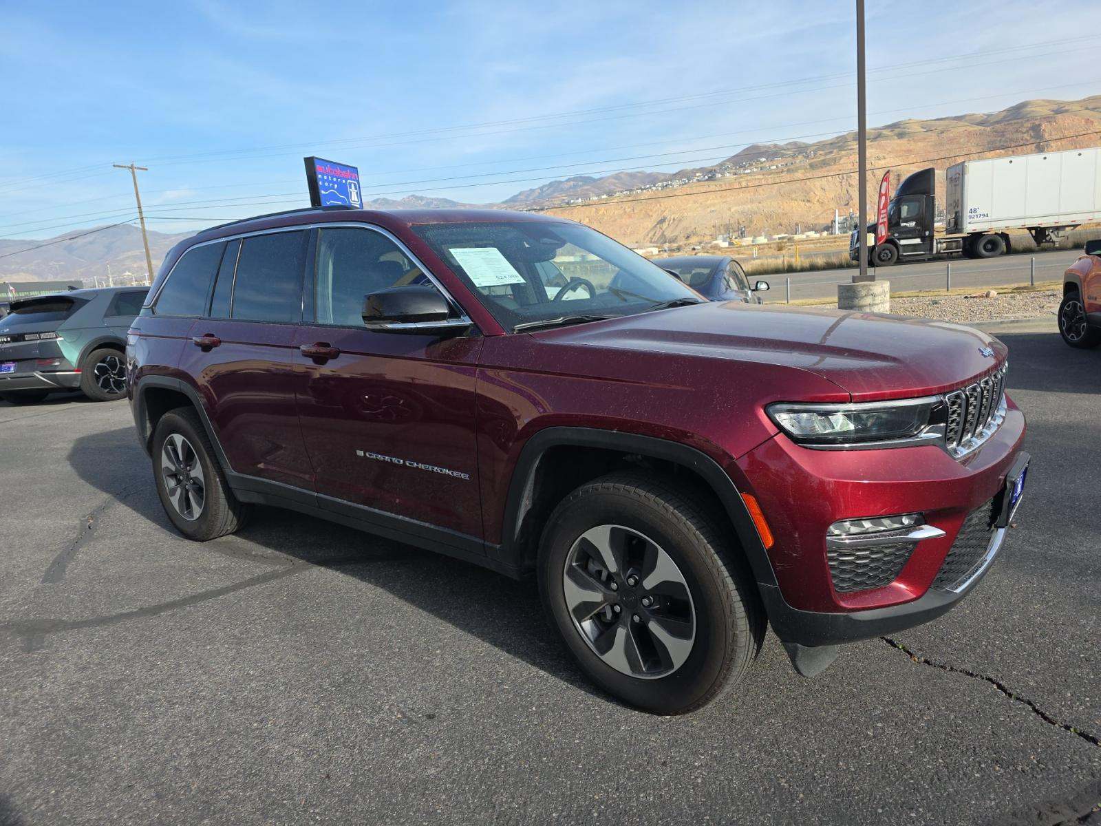 2023 Jeep Grand Cherokee 4xe AWD