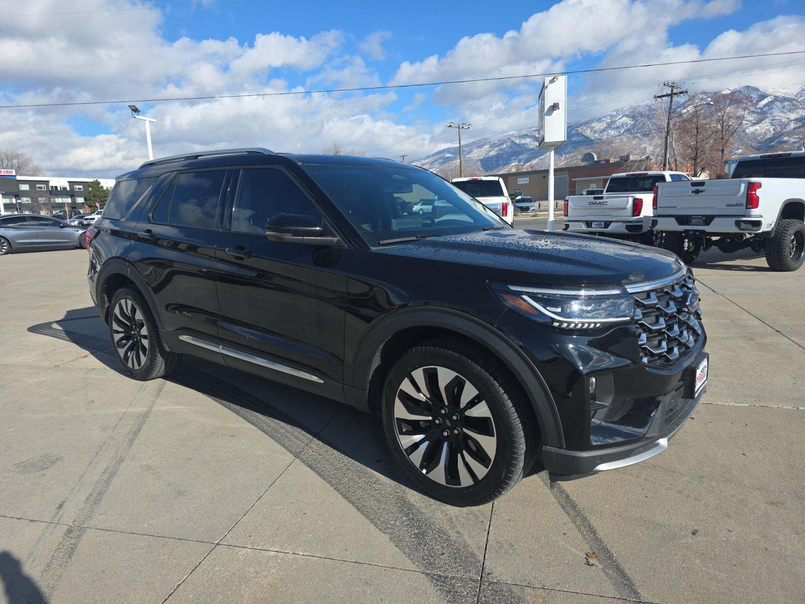 2025 Ford Explorer Platinum AWD