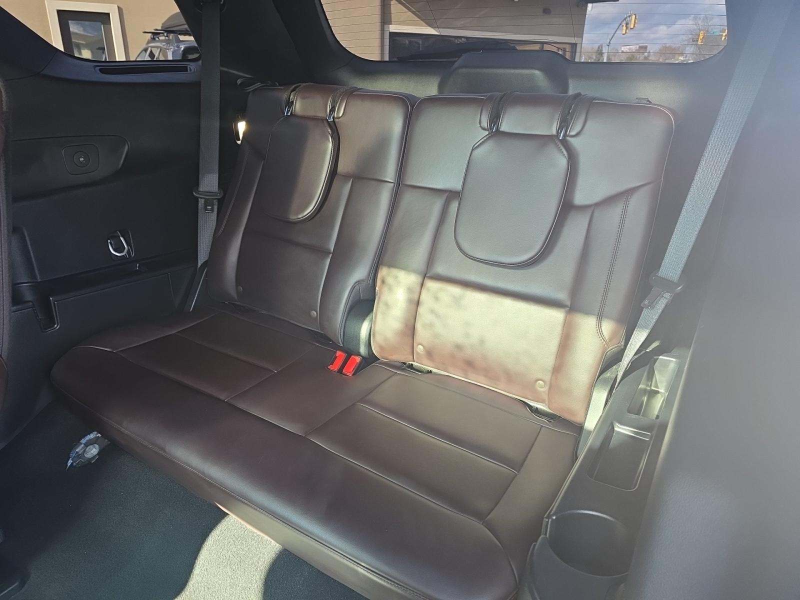 2025 Ford Explorer Platinum AWD