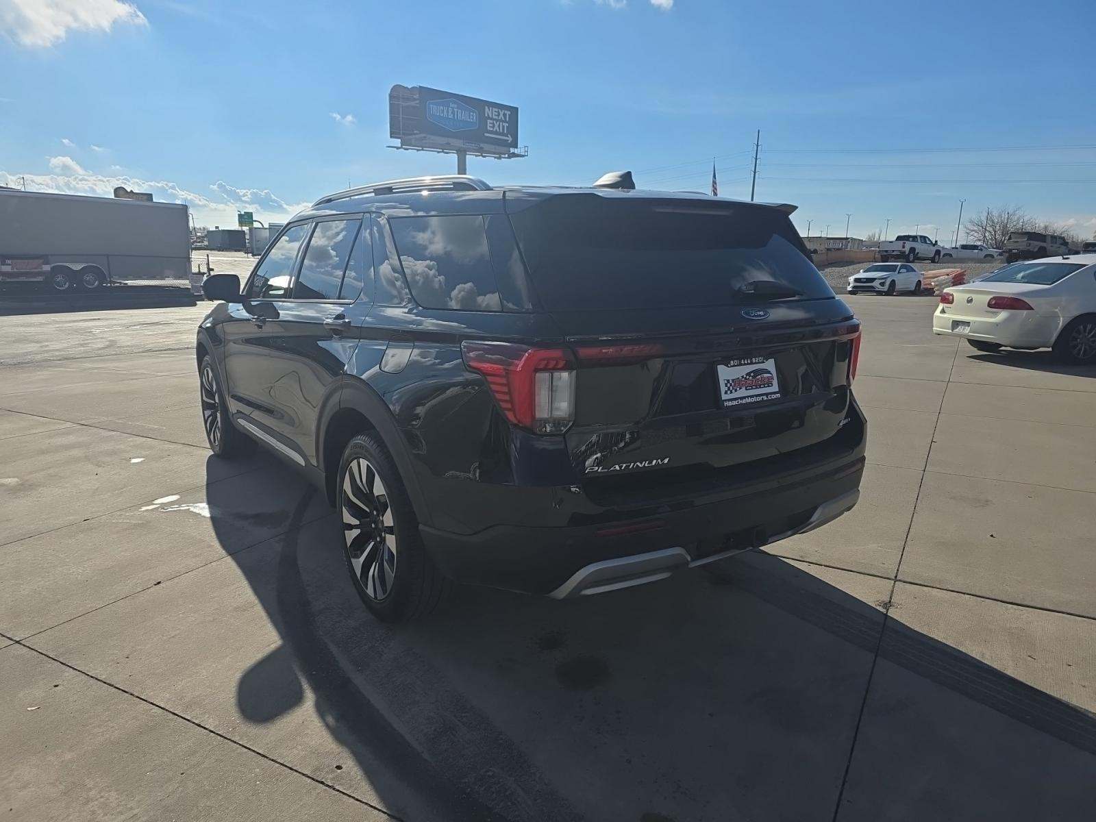 2025 Ford Explorer Platinum AWD