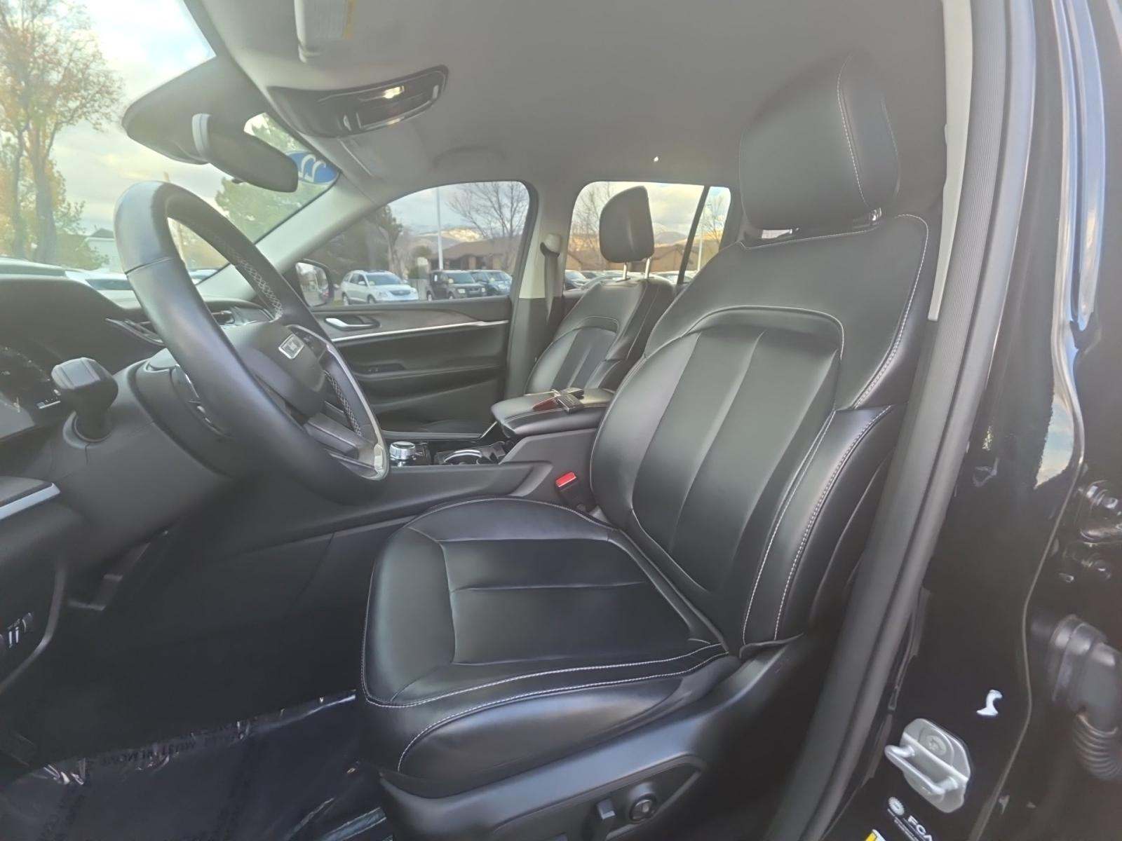 2022 Jeep Grand Cherokee Limited AWD