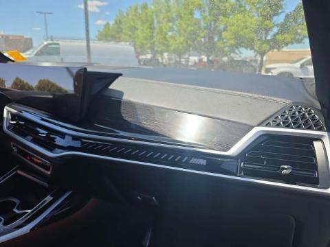 2023 BMW X7 M60i AWD
