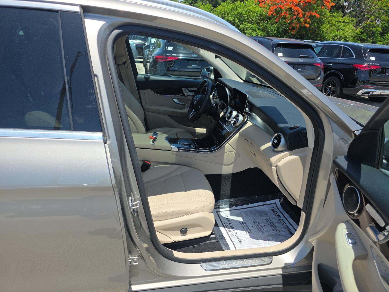 2022 Mercedes-Benz GLC GLC 300 RWD