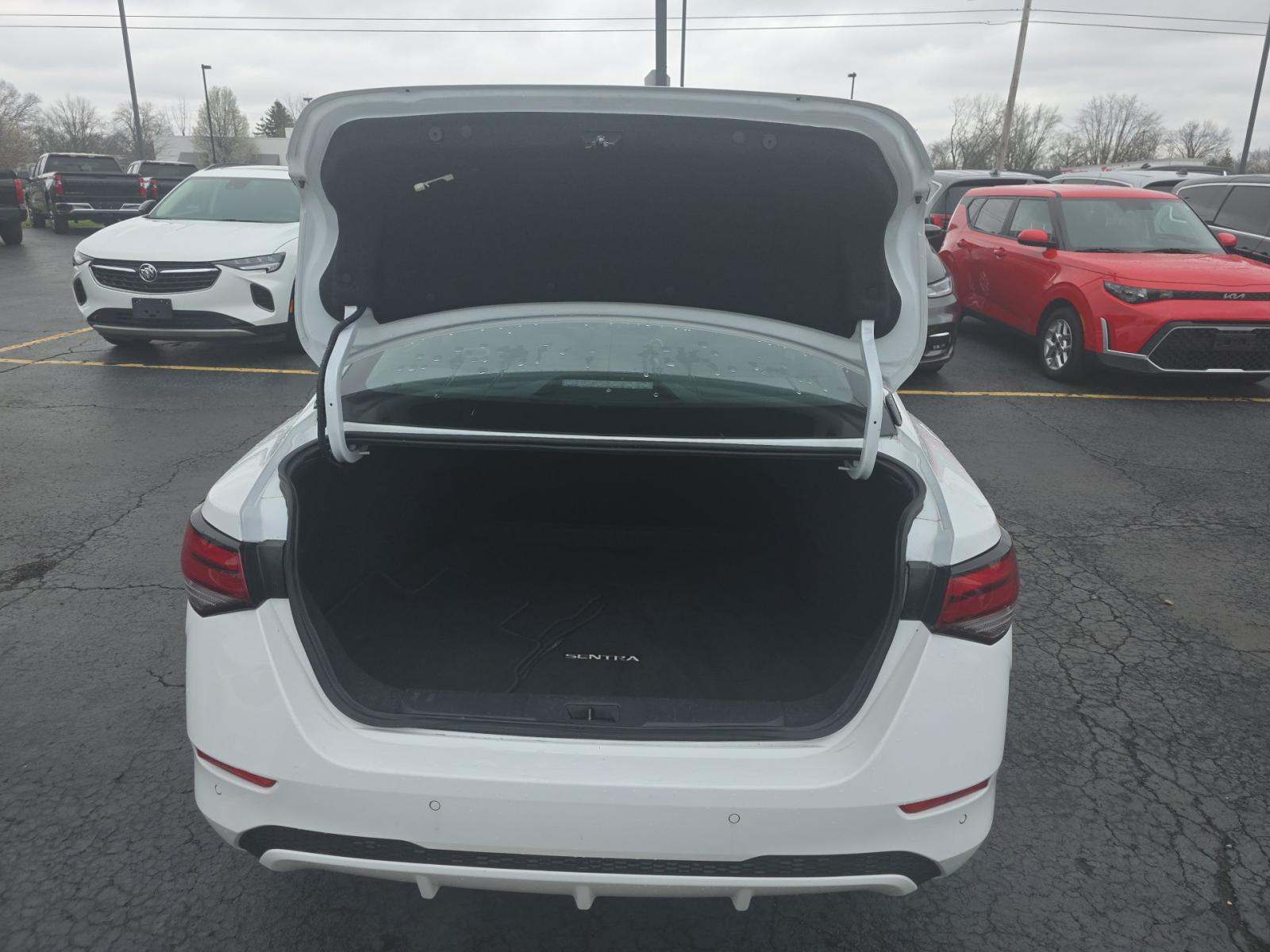 NISSAN SENTRA - 10
