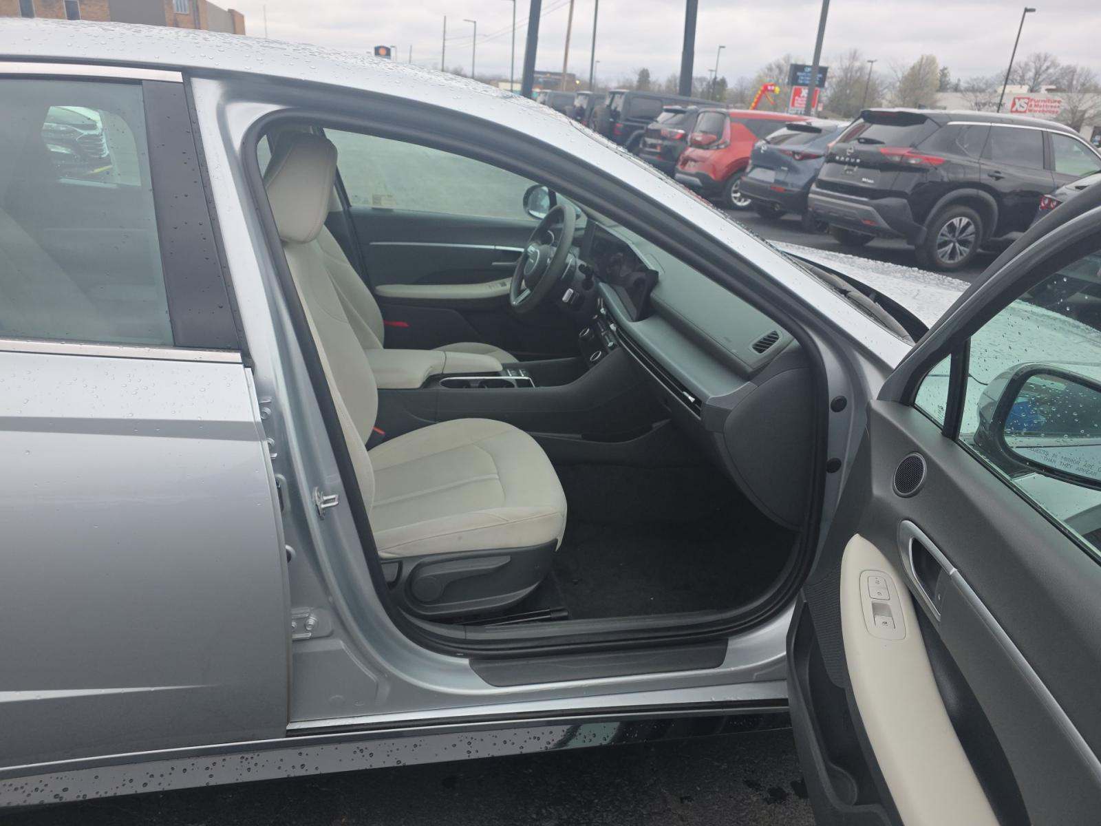 2025 Hyundai Sonata SEL FWD