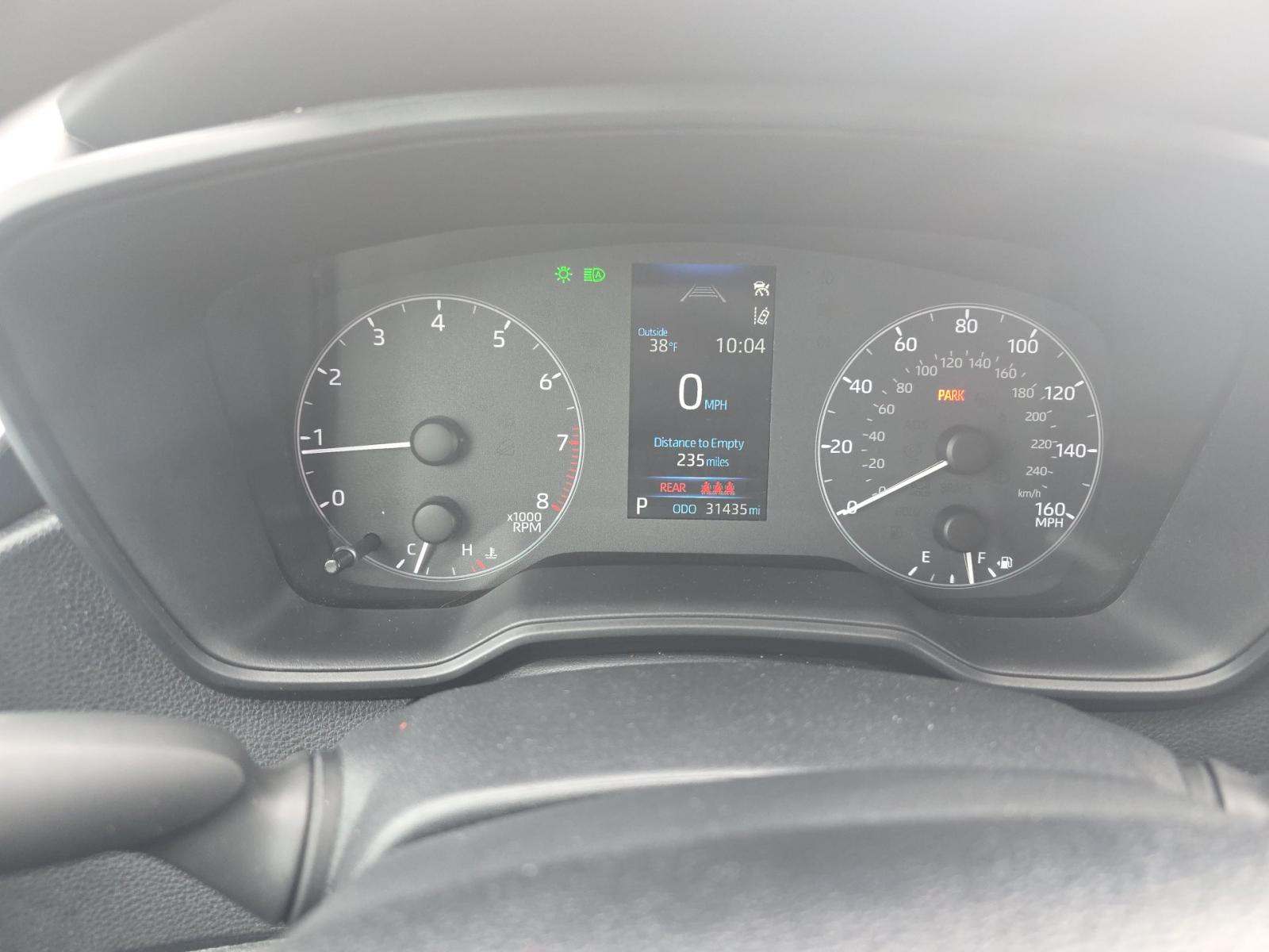 2025 Toyota Corolla LE FWD