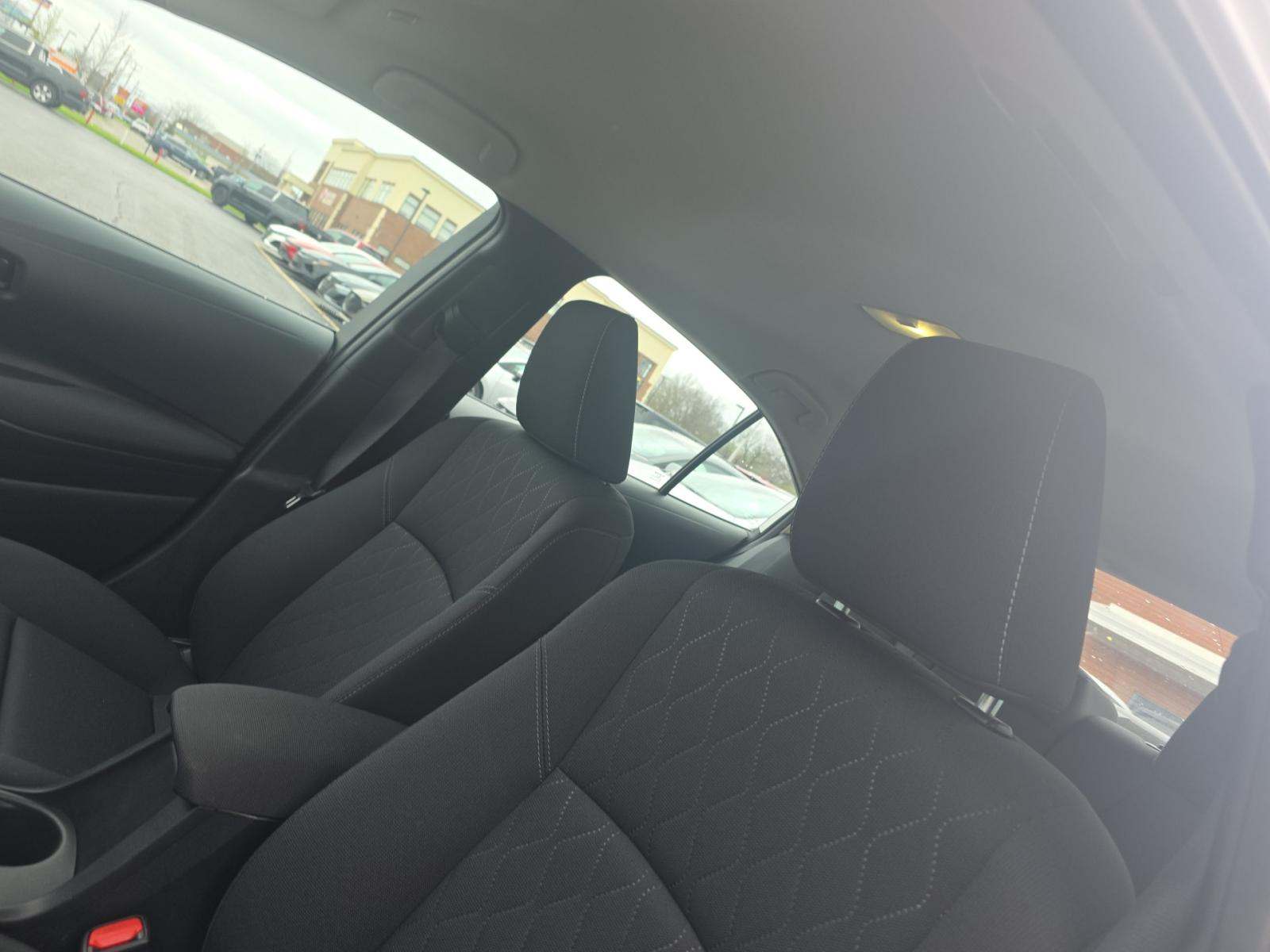 2025 Toyota Corolla LE FWD