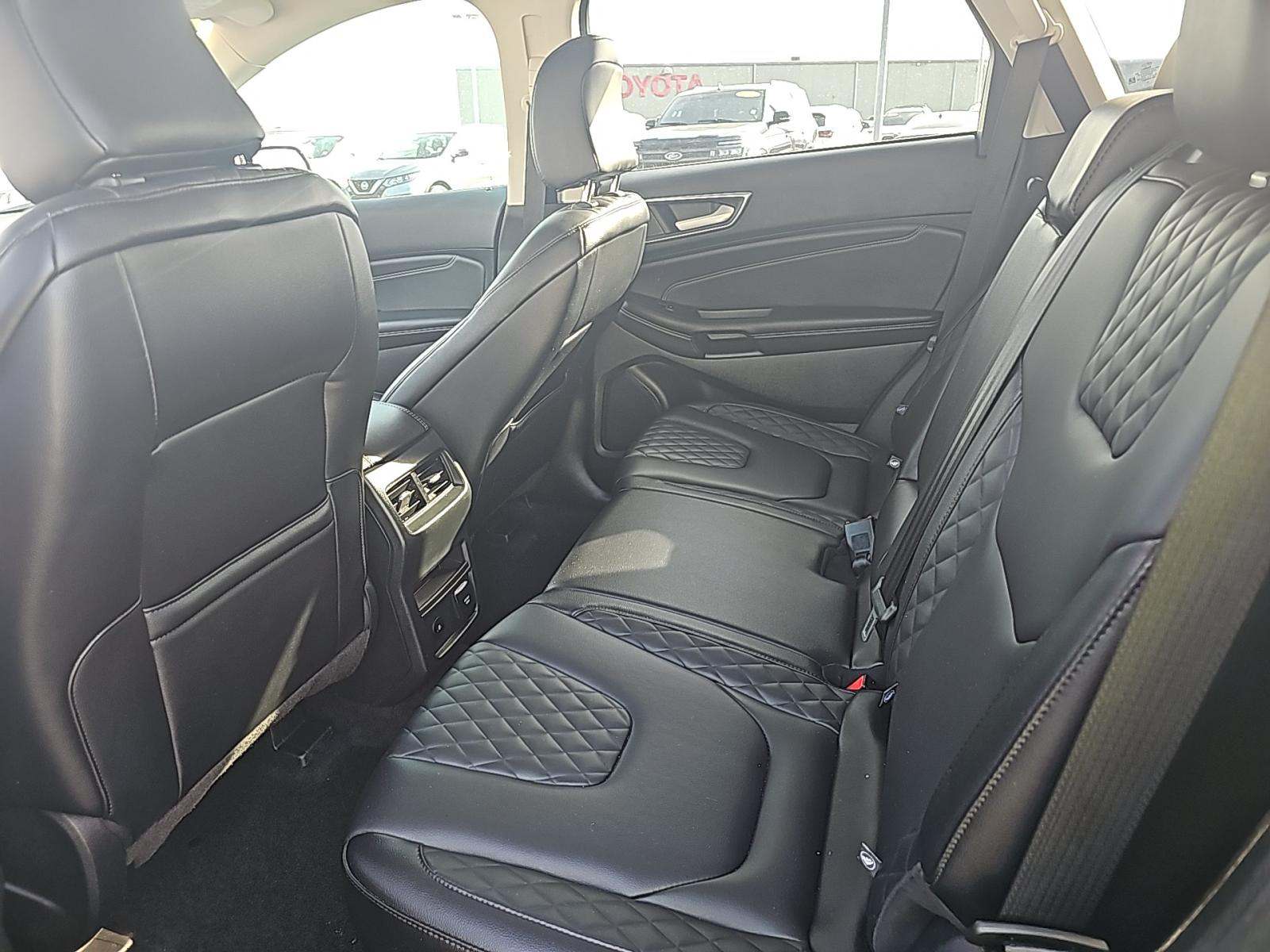 2024 Ford Edge Titanium AWD