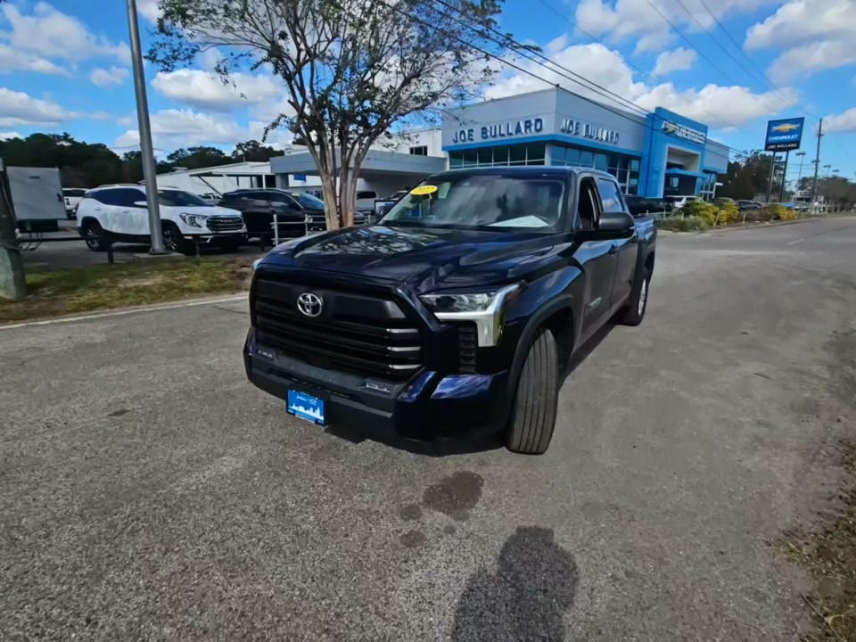 2022 Toyota Tundra SR5 RWD