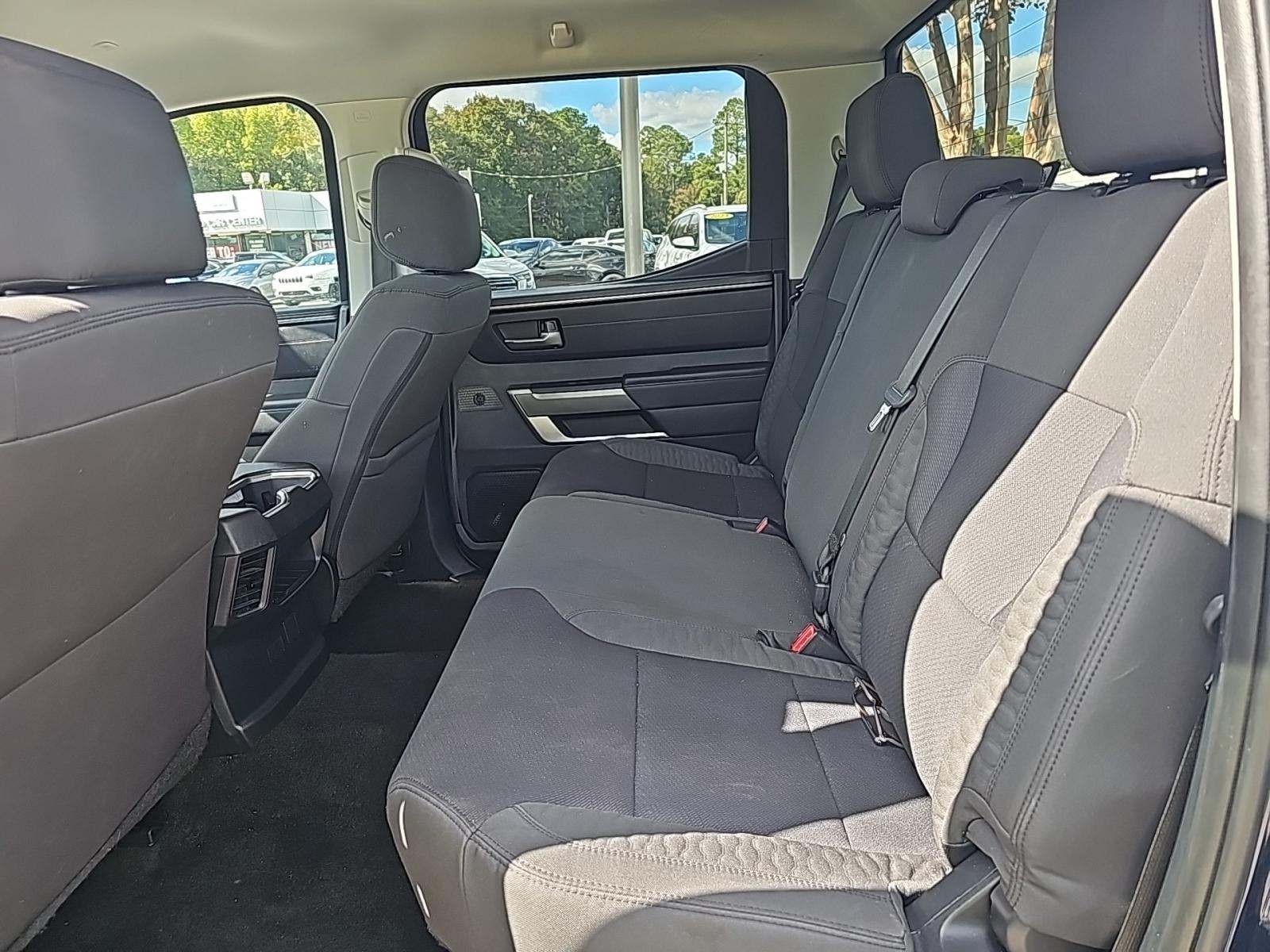 2022 Toyota Tundra SR5 RWD