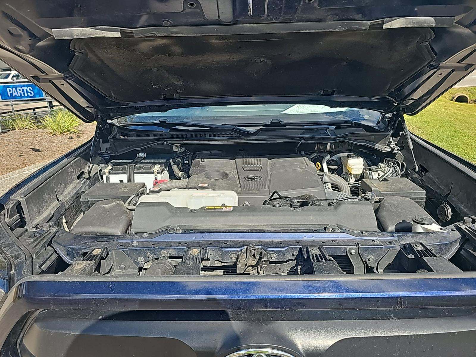 2022 Toyota Tundra SR5 RWD