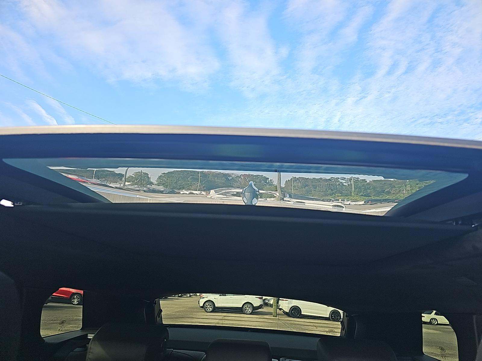 2023 Land Rover Range Rover Evoque R-Dynamic SE AWD