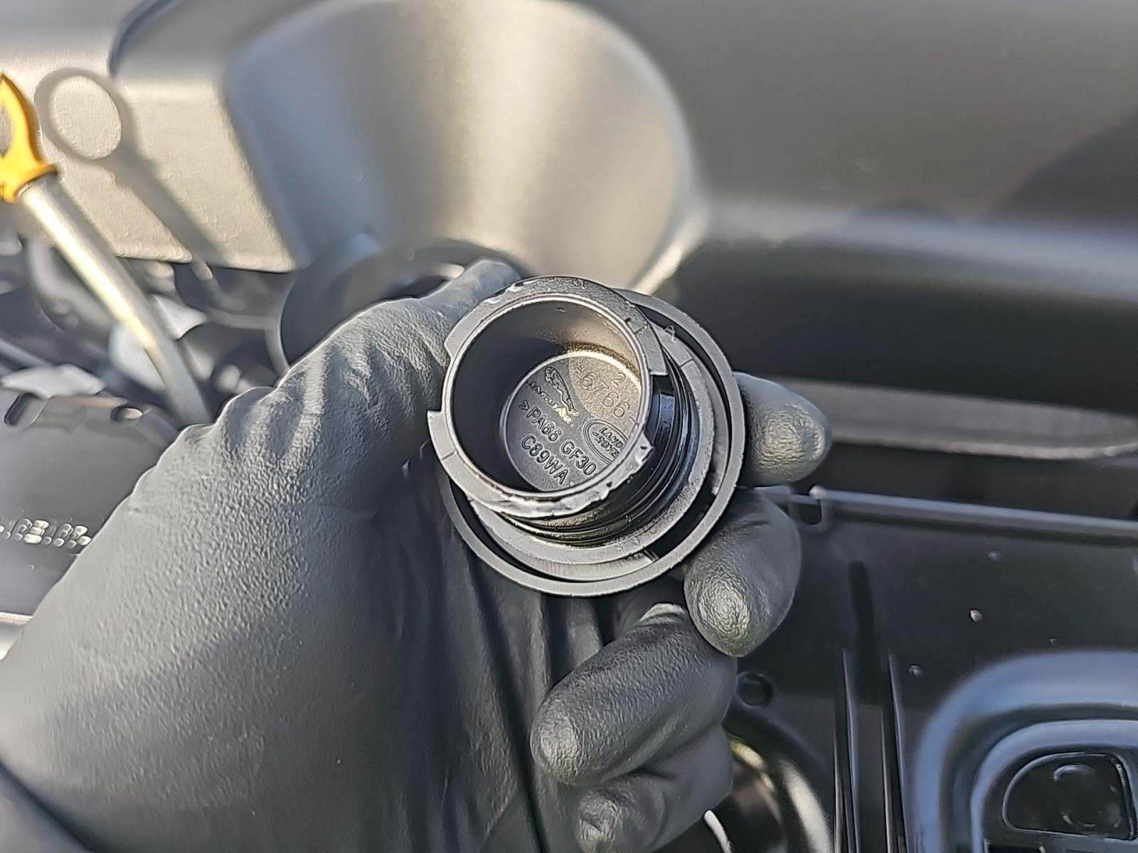 2023 Land Rover Range Rover Evoque R-Dynamic SE AWD