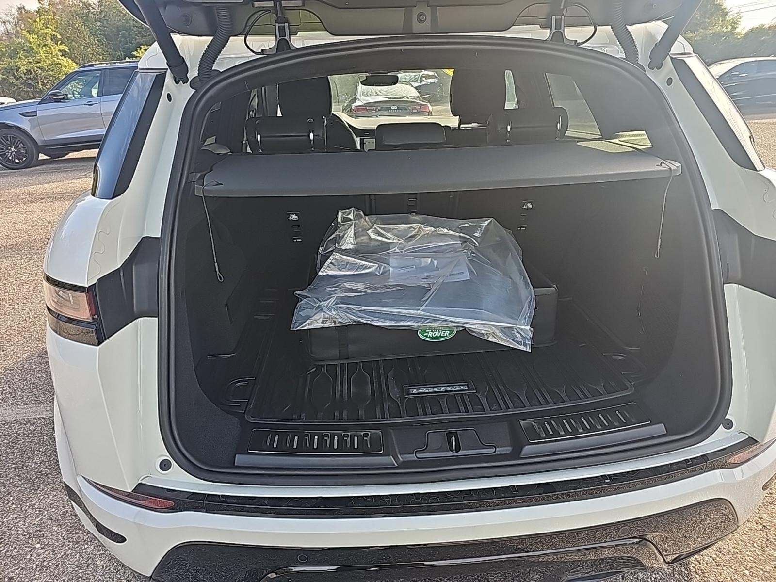 2023 Land Rover Range Rover Evoque R-Dynamic SE AWD