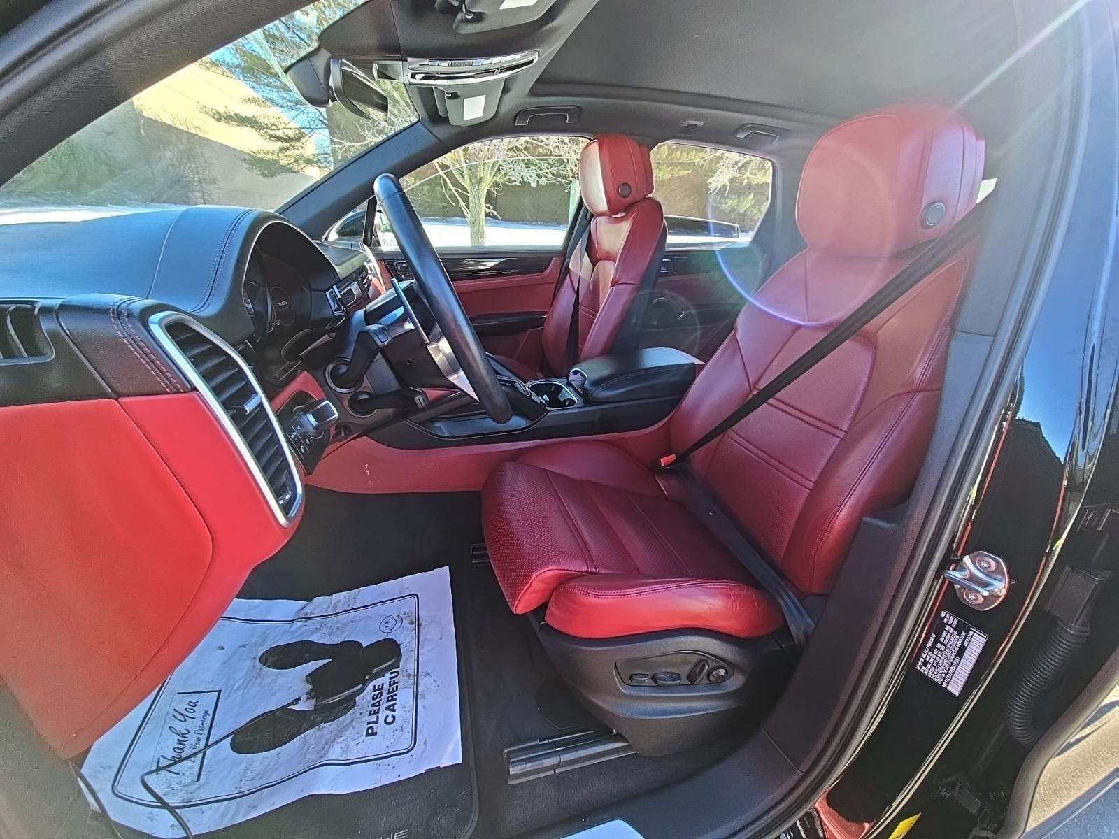 2023 Porsche Cayenne E-Hybrid AWD