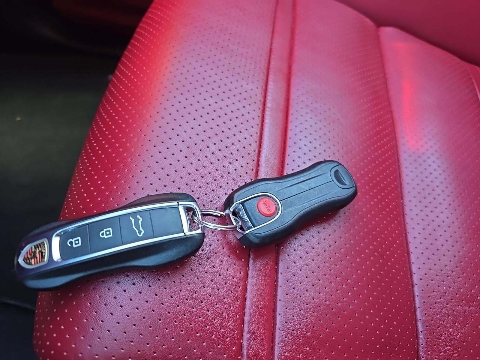 2023 Porsche Cayenne E-Hybrid AWD