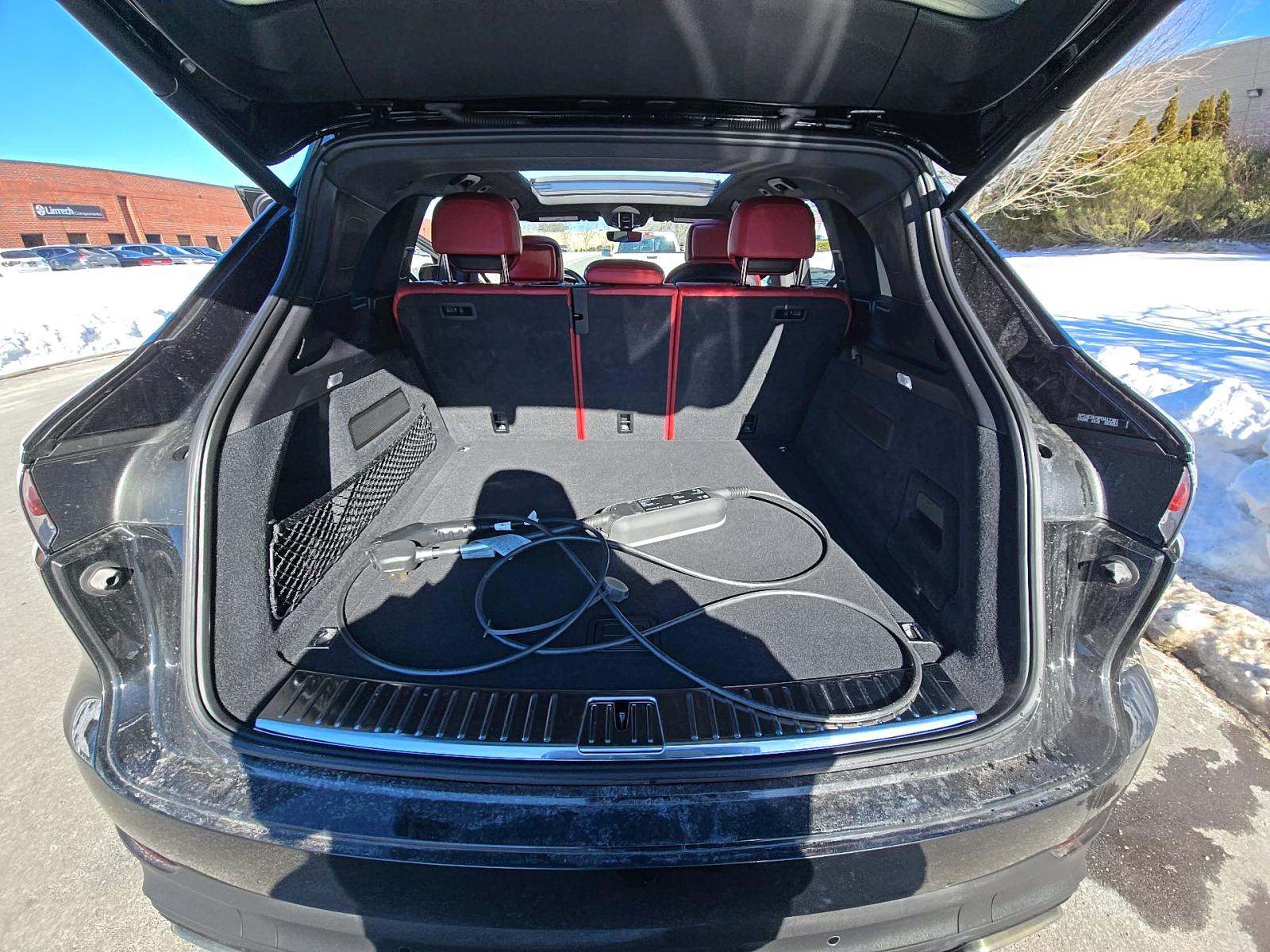 2023 Porsche Cayenne E-Hybrid AWD