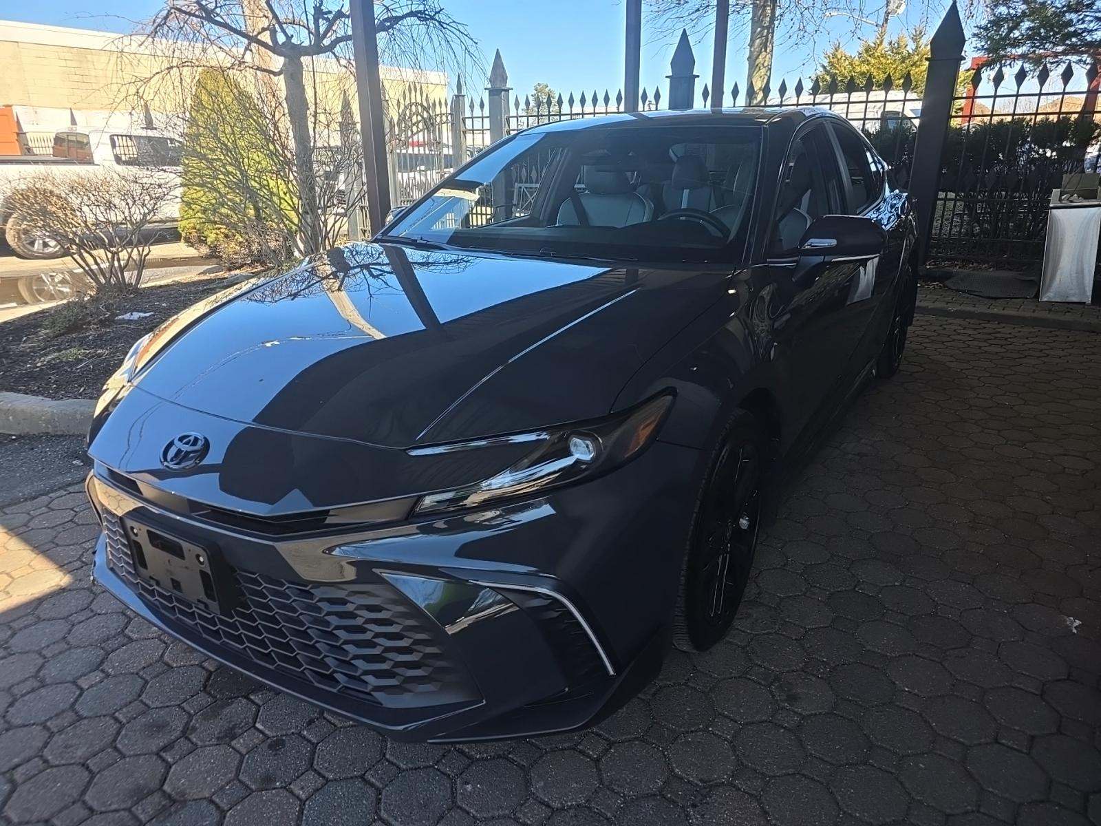 2025 Toyota Camry SE AWD