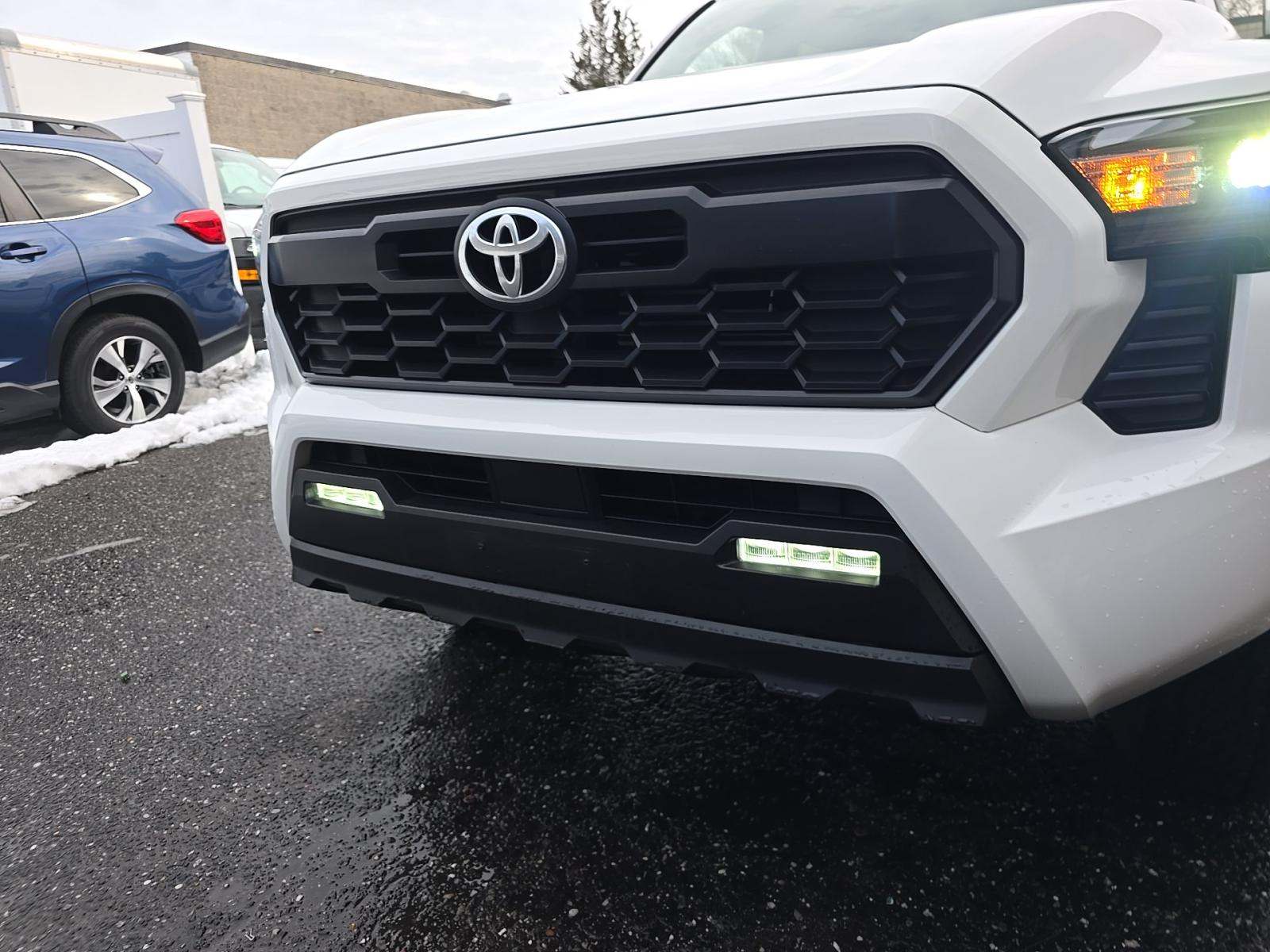 2024 Toyota Tacoma TRD Off-Road AWD