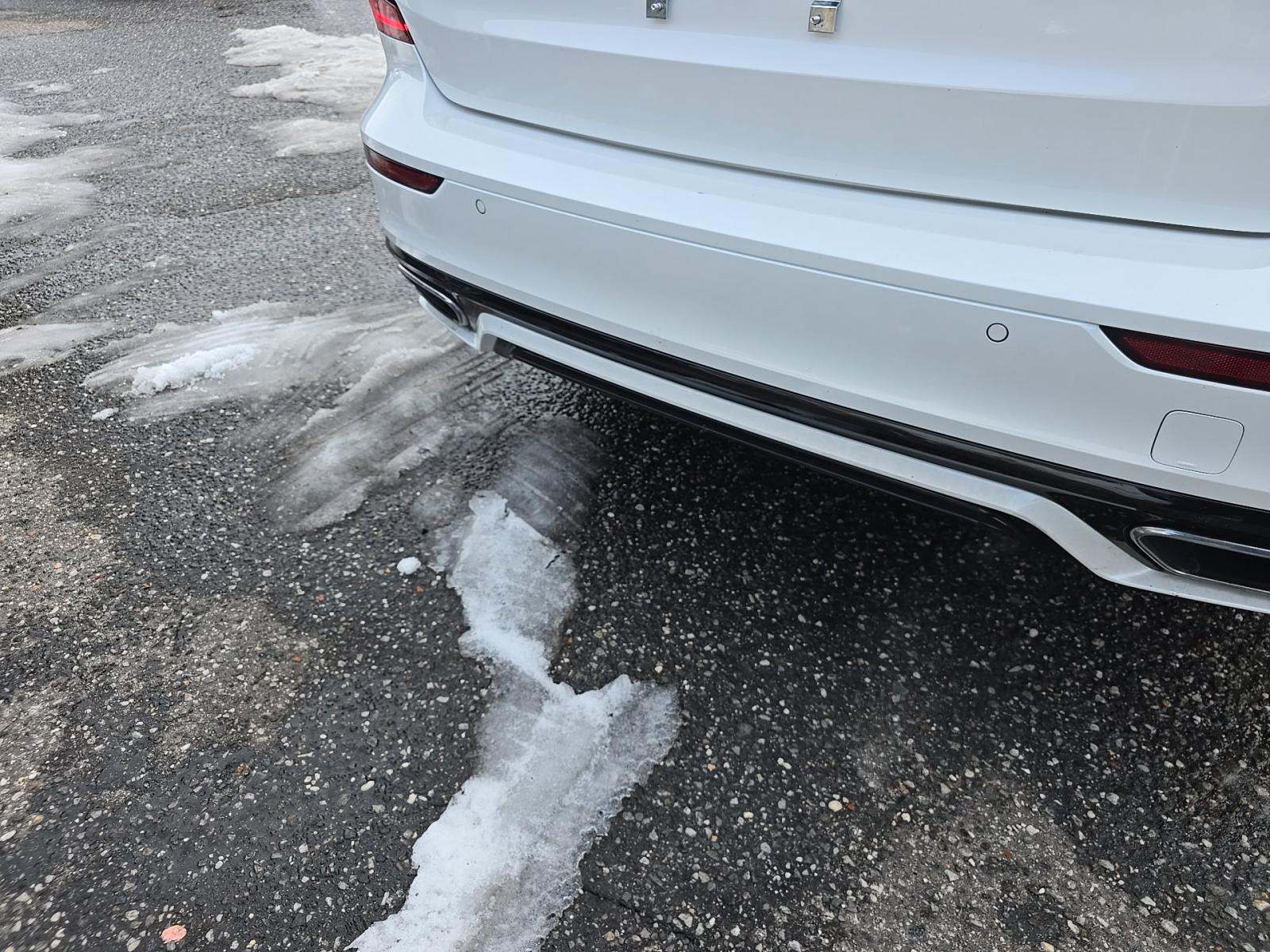 2022 Volvo S60 B5 Momentum AWD