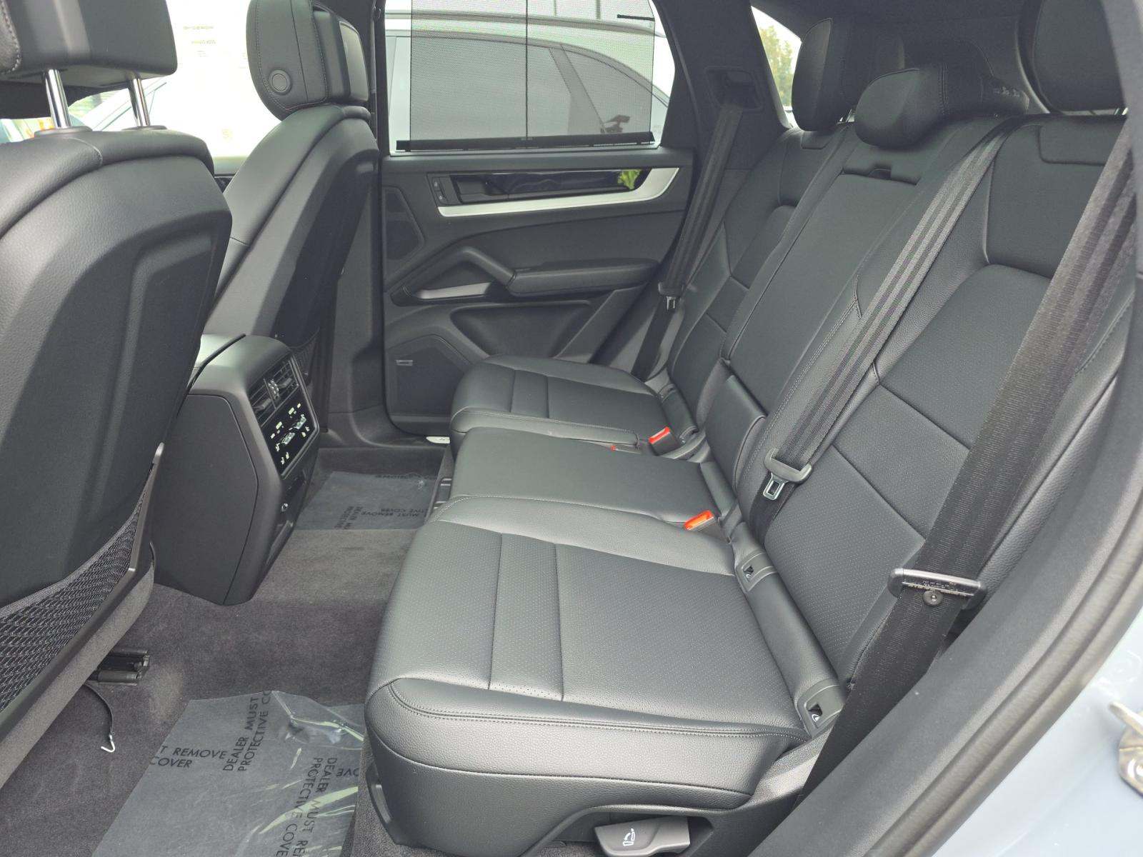 2026 Porsche Cayenne Base AWD