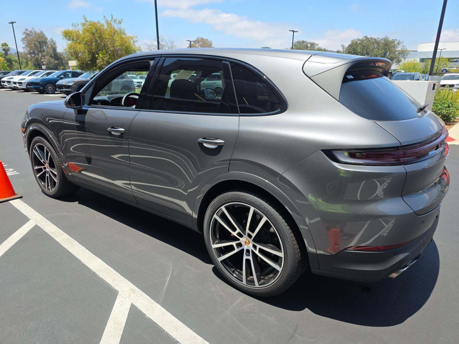 2025 Porsche Cayenne S AWD
