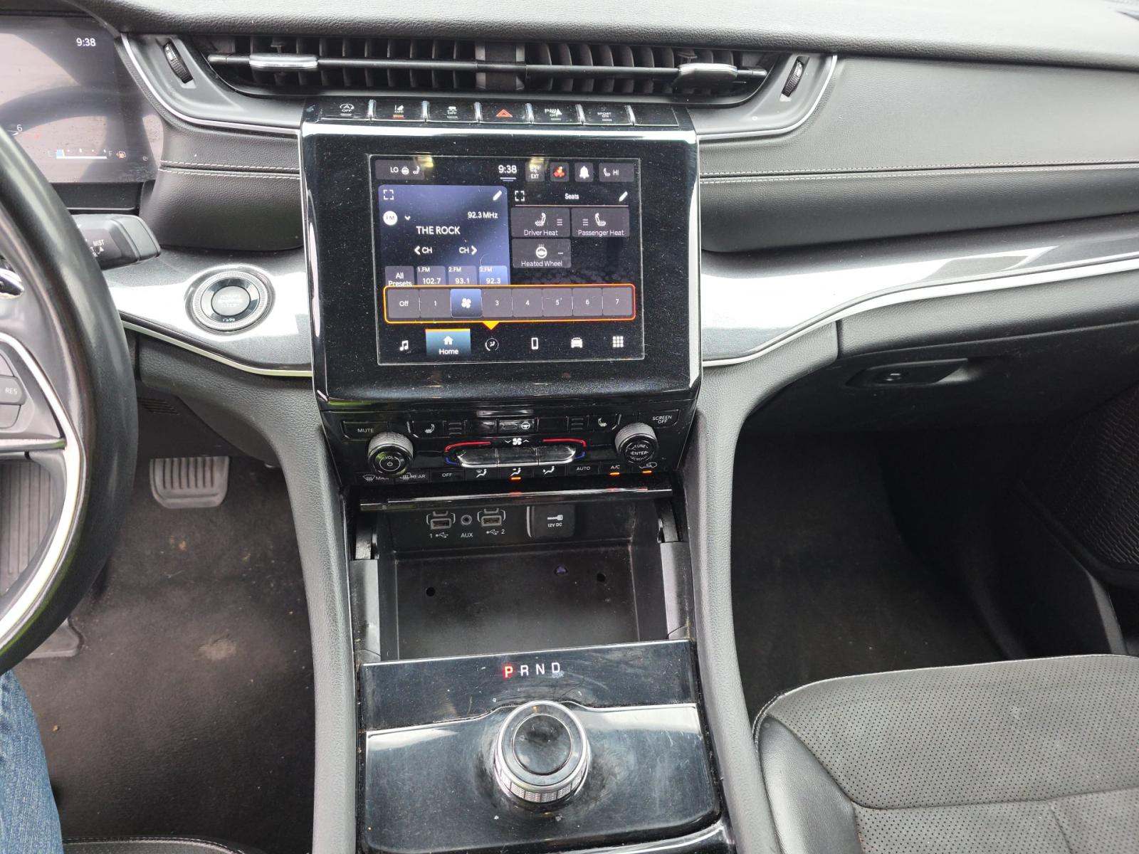 2023 Jeep Grand Cherokee Altitude AWD
