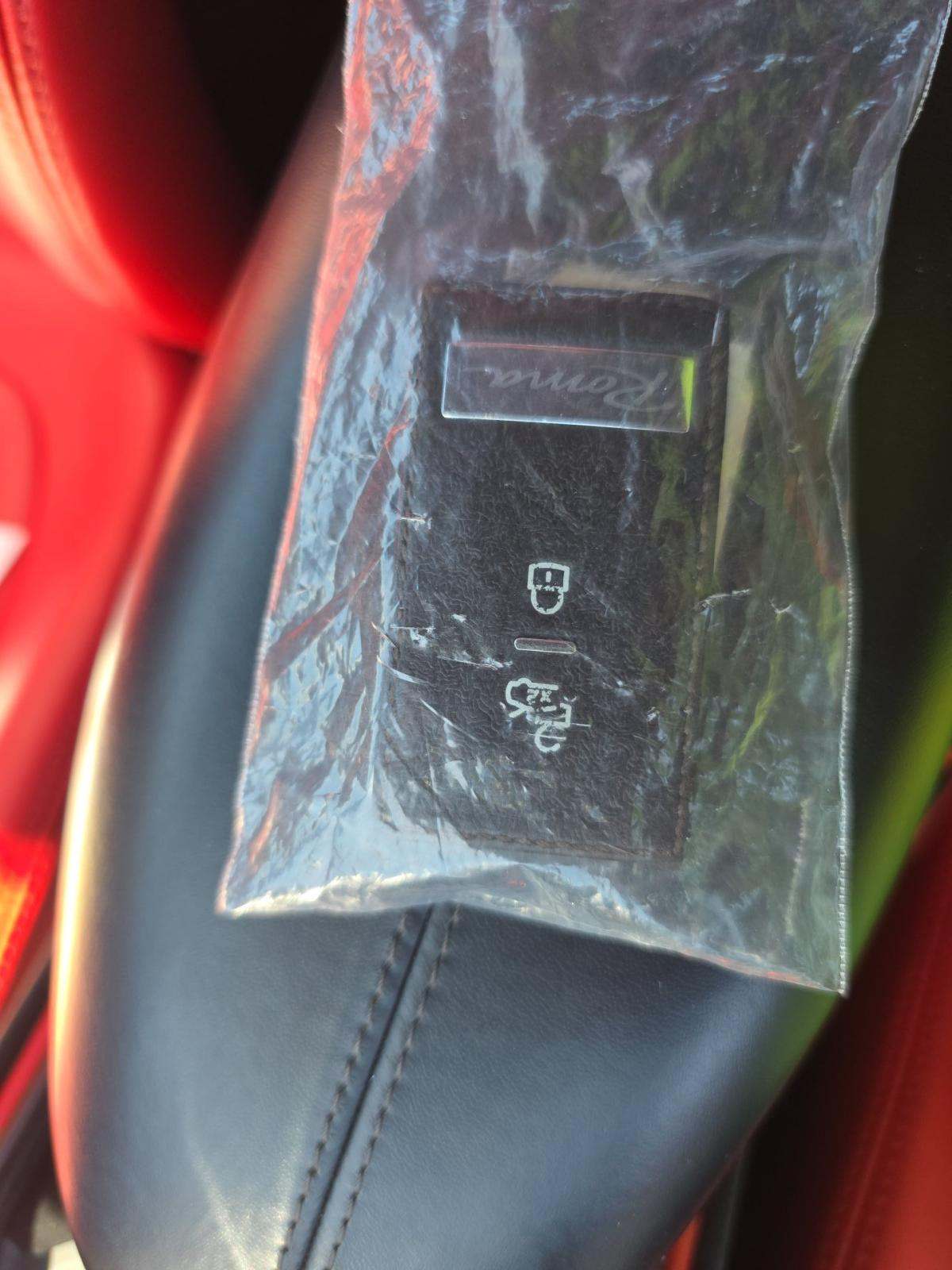 2021 Ferrari Roma Base RWD