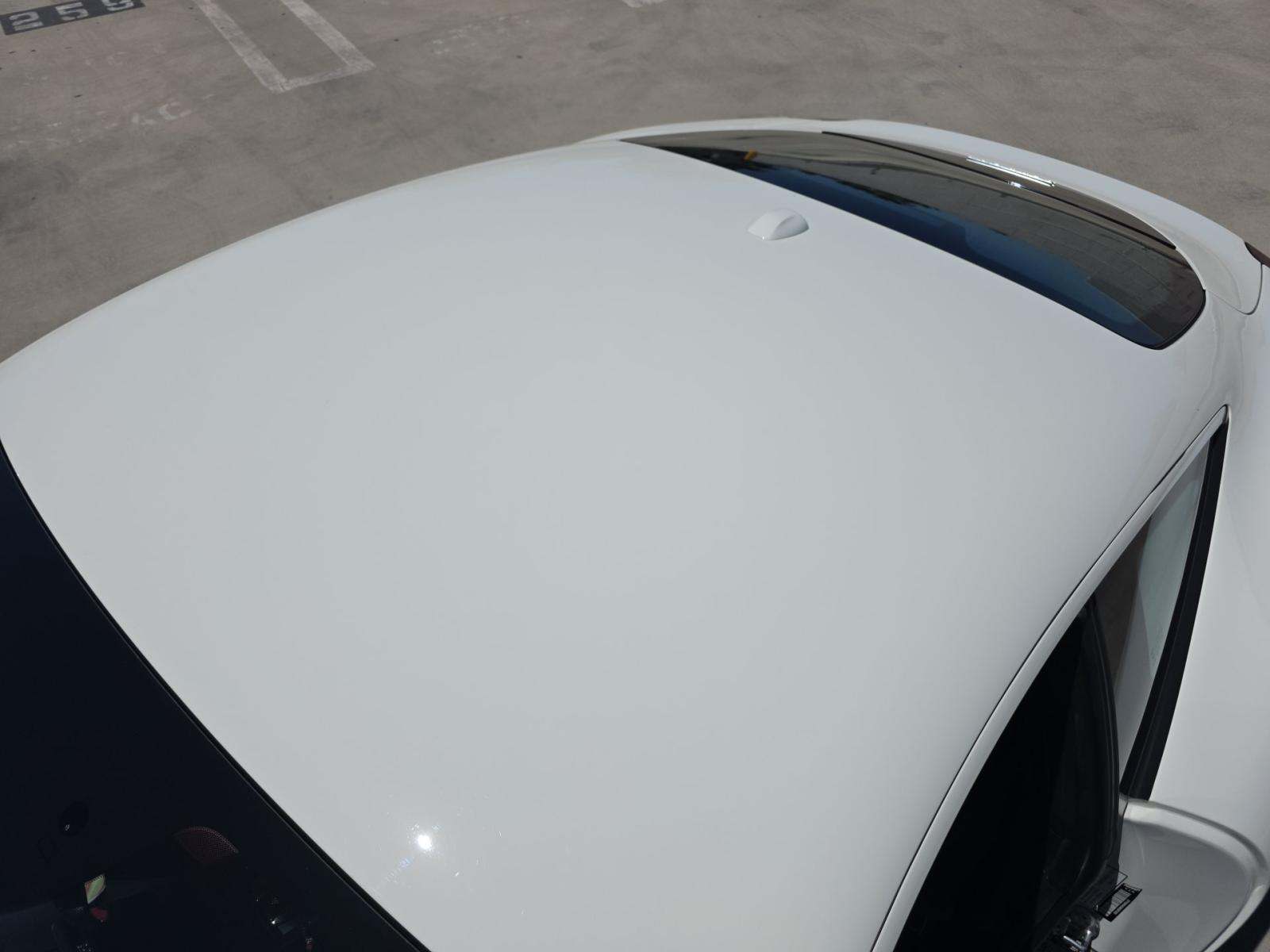 2021 Ferrari Roma Base RWD