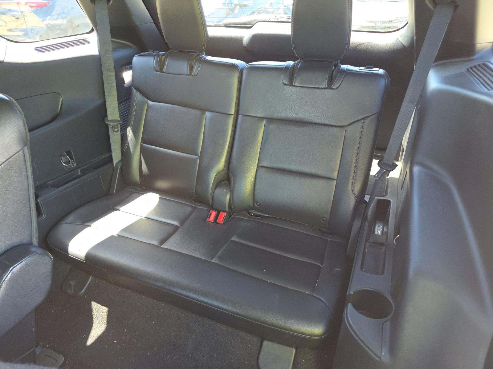 FORD EXPLORER - 10