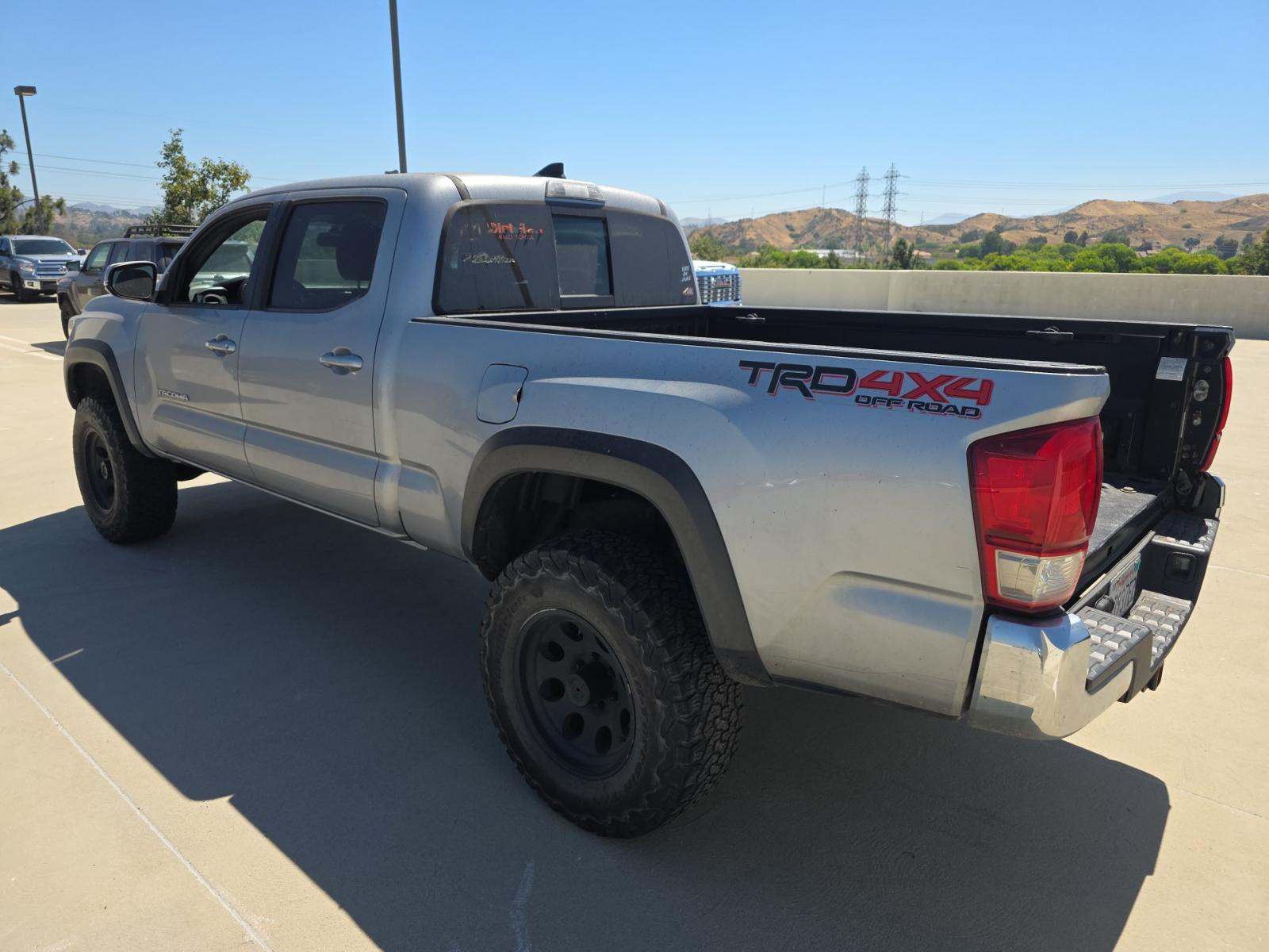 2017 Toyota Tacoma TRD Off-Road AWD