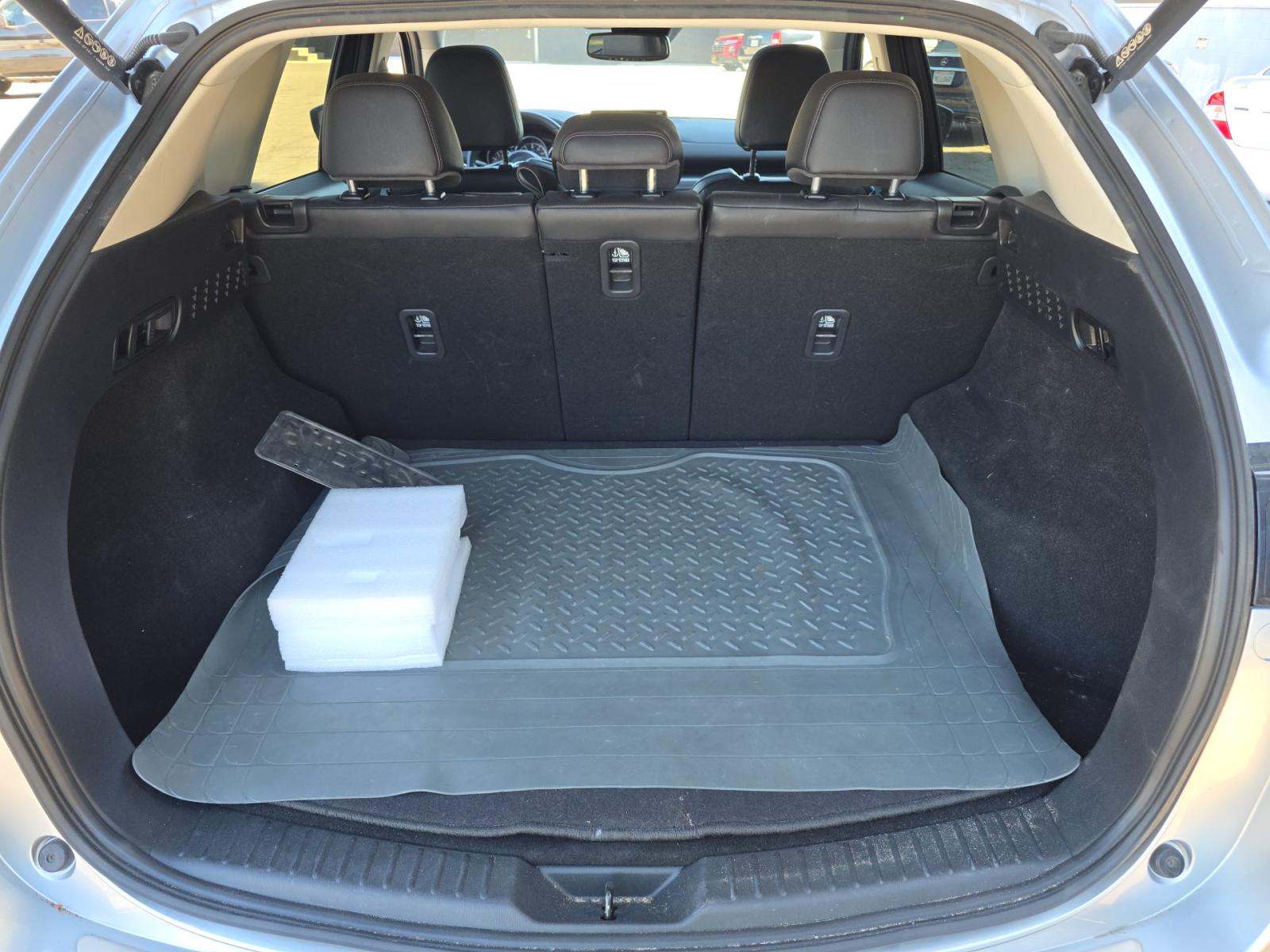 2023 MAZDA CX-5 2.5 S Preferred Package AWD