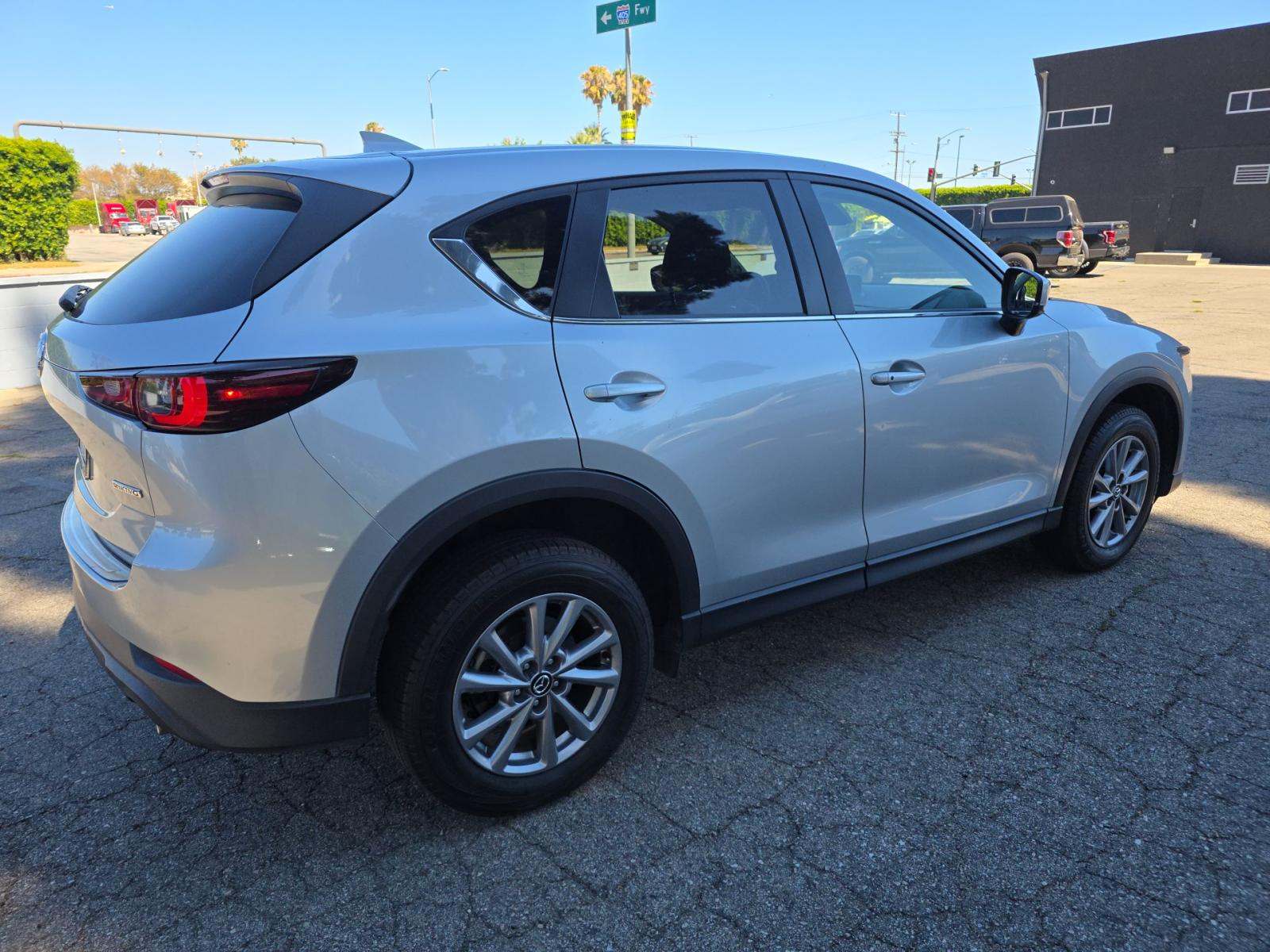 2023 MAZDA CX-5 2.5 S Preferred Package AWD