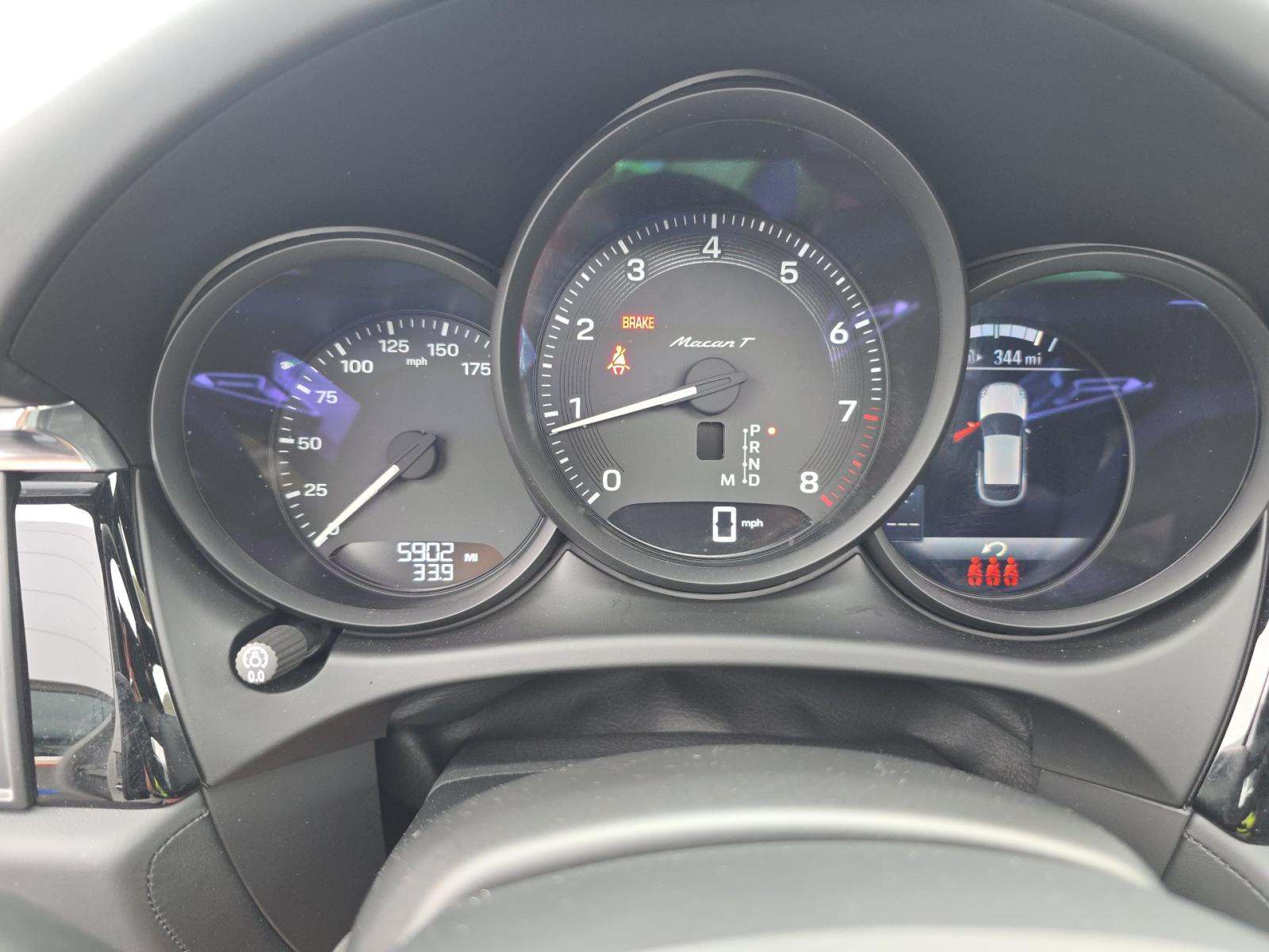 2026 Porsche Macan T AWD