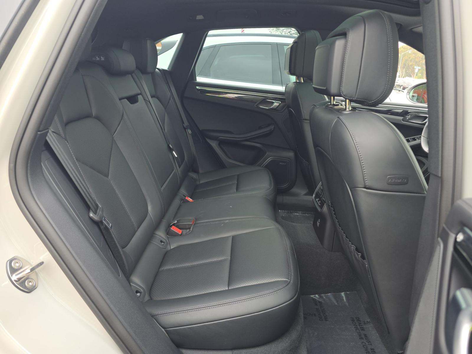 2026 Porsche Macan T AWD
