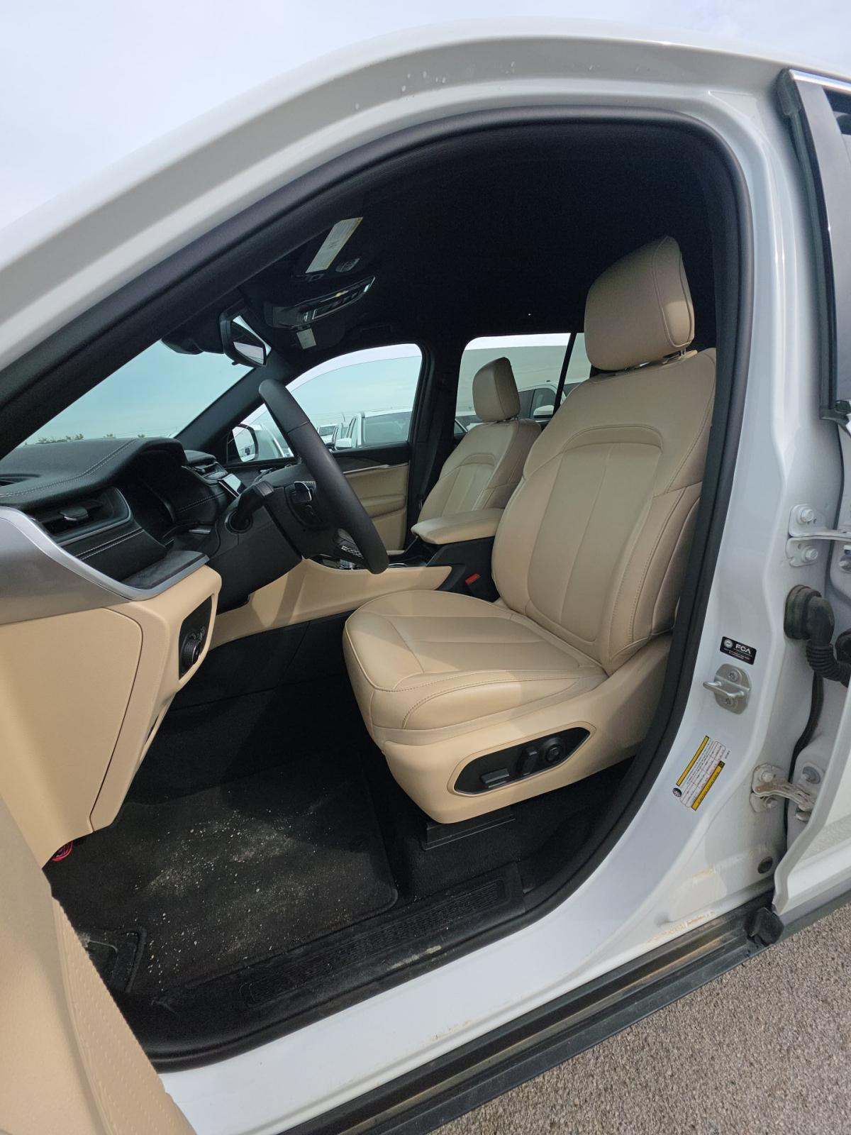 2024 Jeep Grand Cherokee Limited AWD