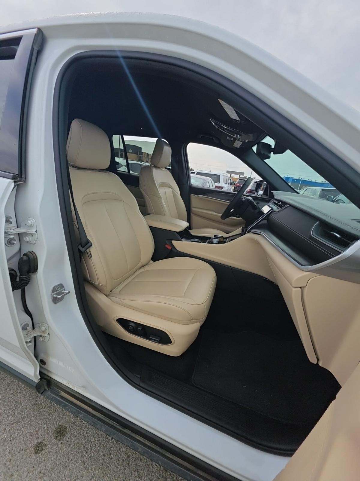 2024 Jeep Grand Cherokee Limited AWD