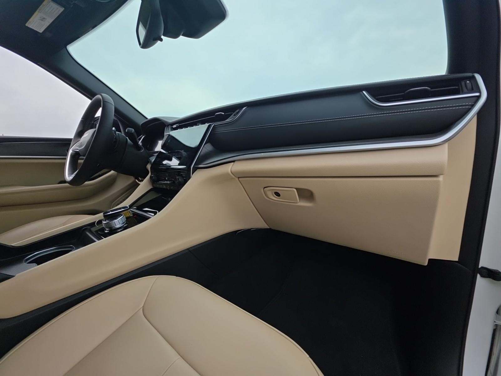 2024 Jeep Grand Cherokee Limited AWD