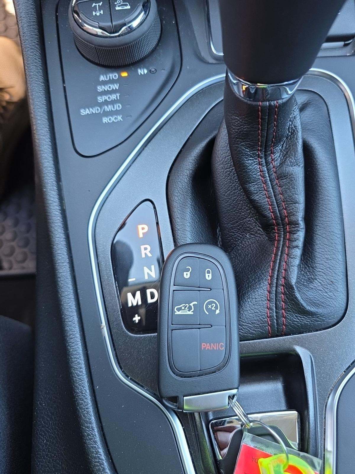 2022 Jeep Cherokee Trailhawk AWD