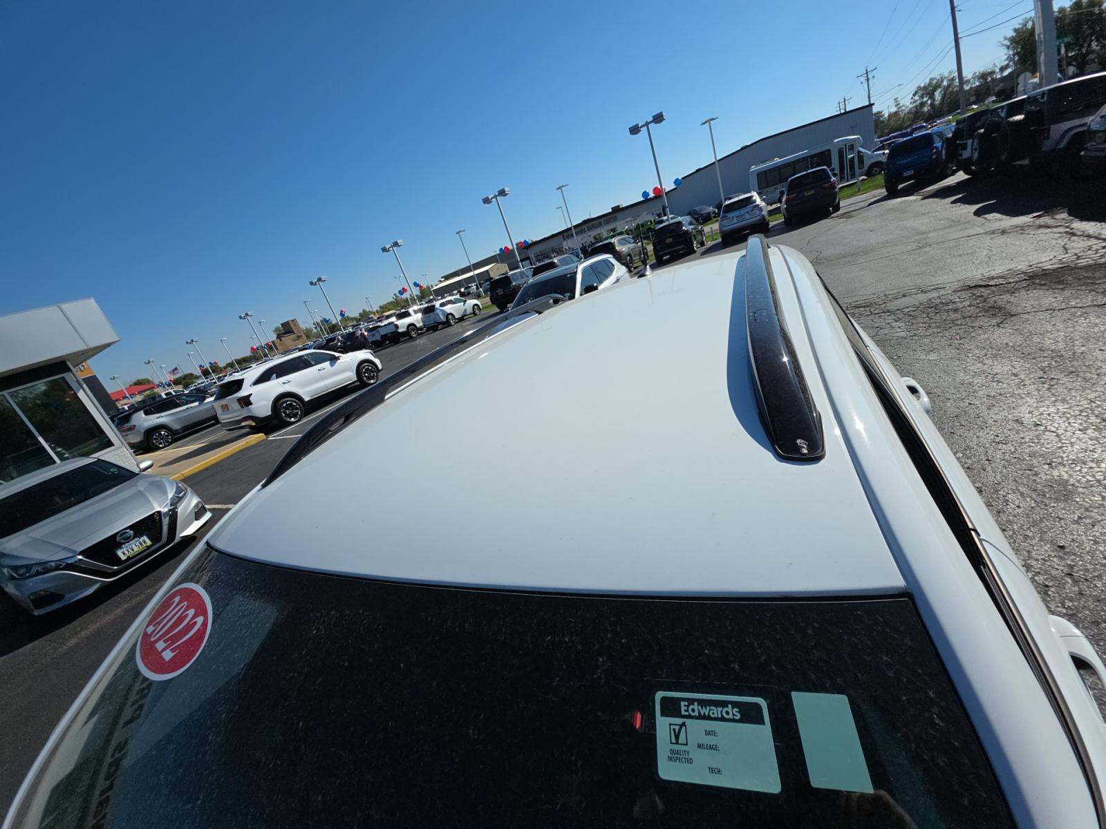 2022 Jeep Cherokee Trailhawk AWD