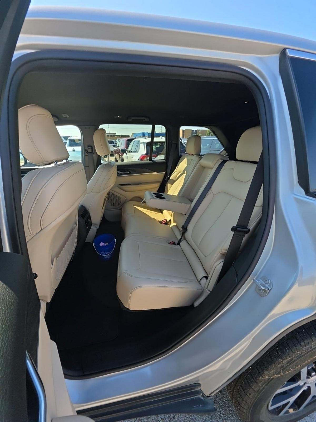 2024 Jeep Grand Cherokee Limited AWD