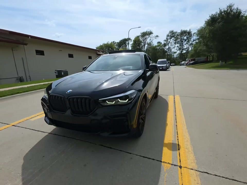 2022 BMW X6 xDrive40i AWD