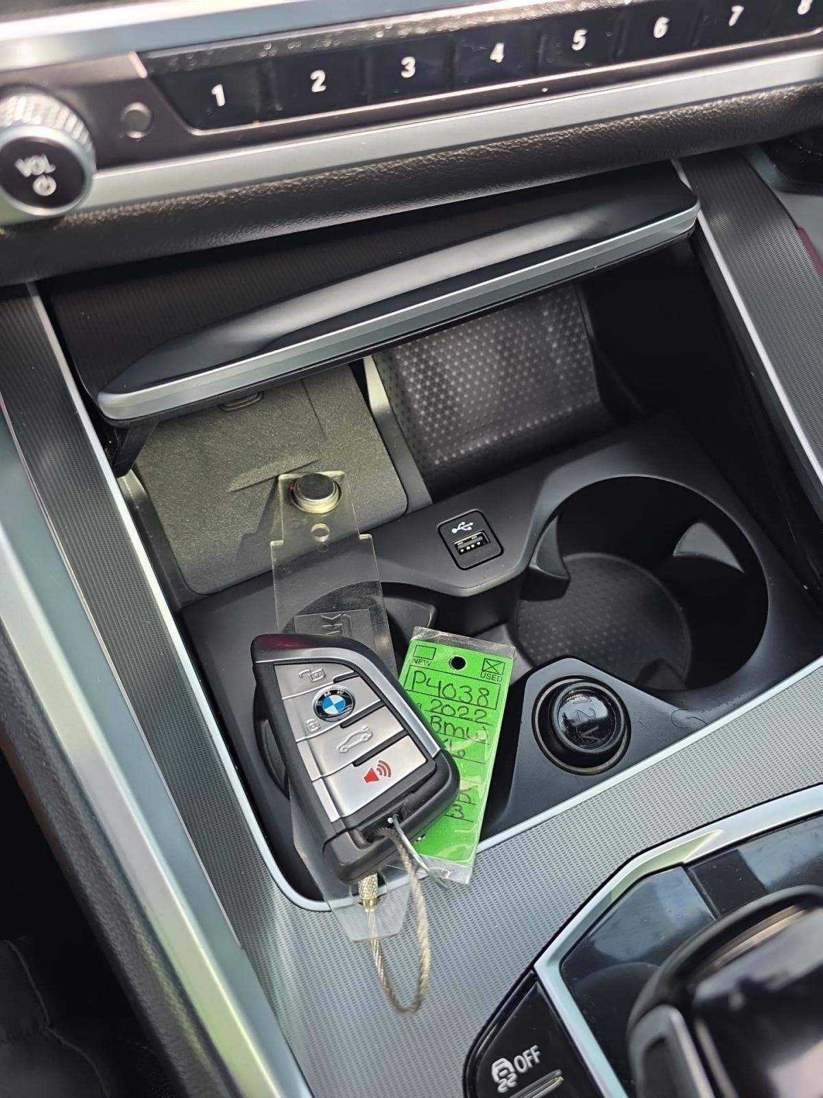 2022 BMW X6 xDrive40i AWD