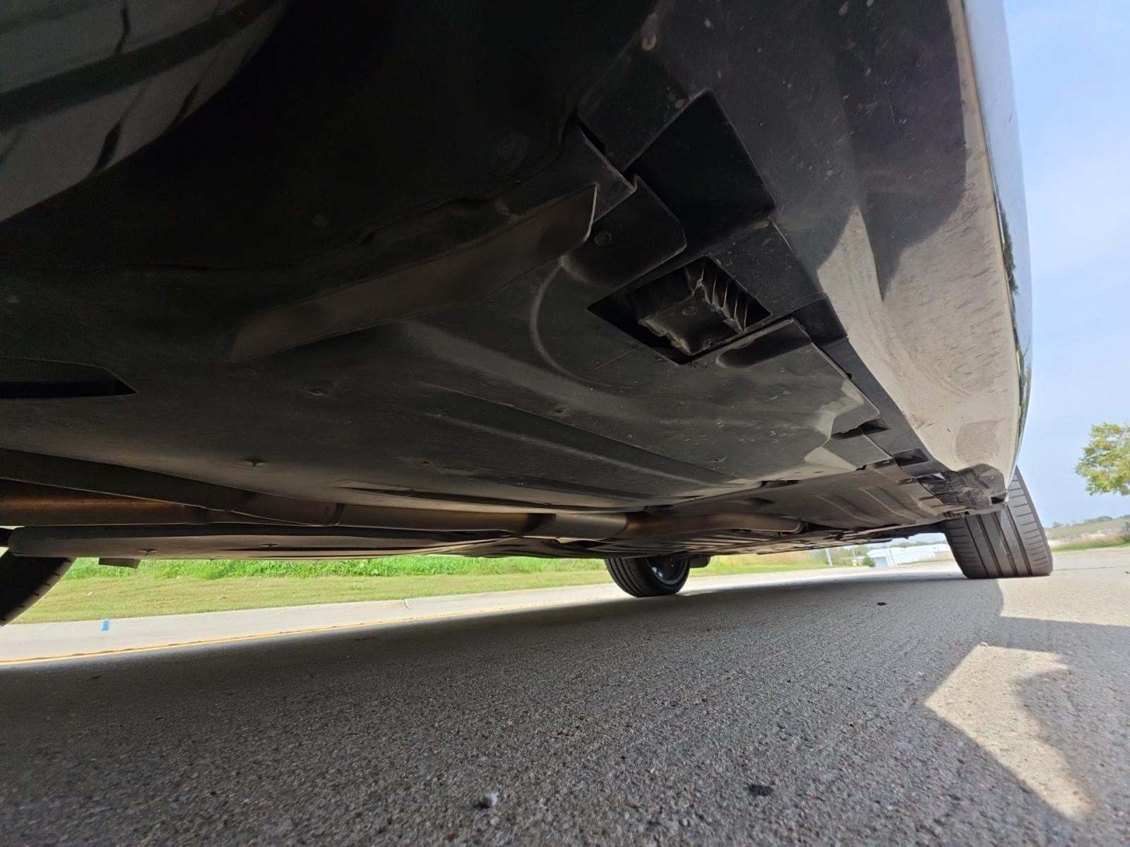 2022 BMW X6 xDrive40i AWD