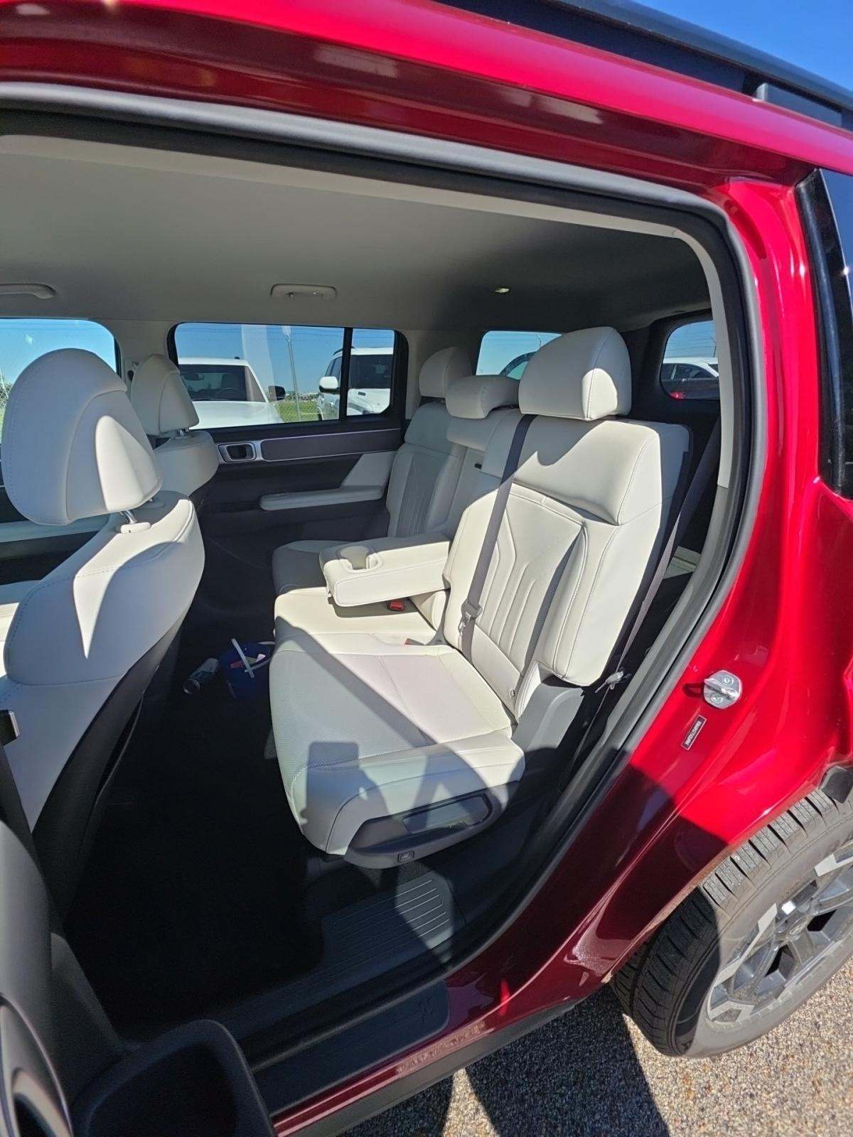 2025 Hyundai Santa Fe SEL AWD