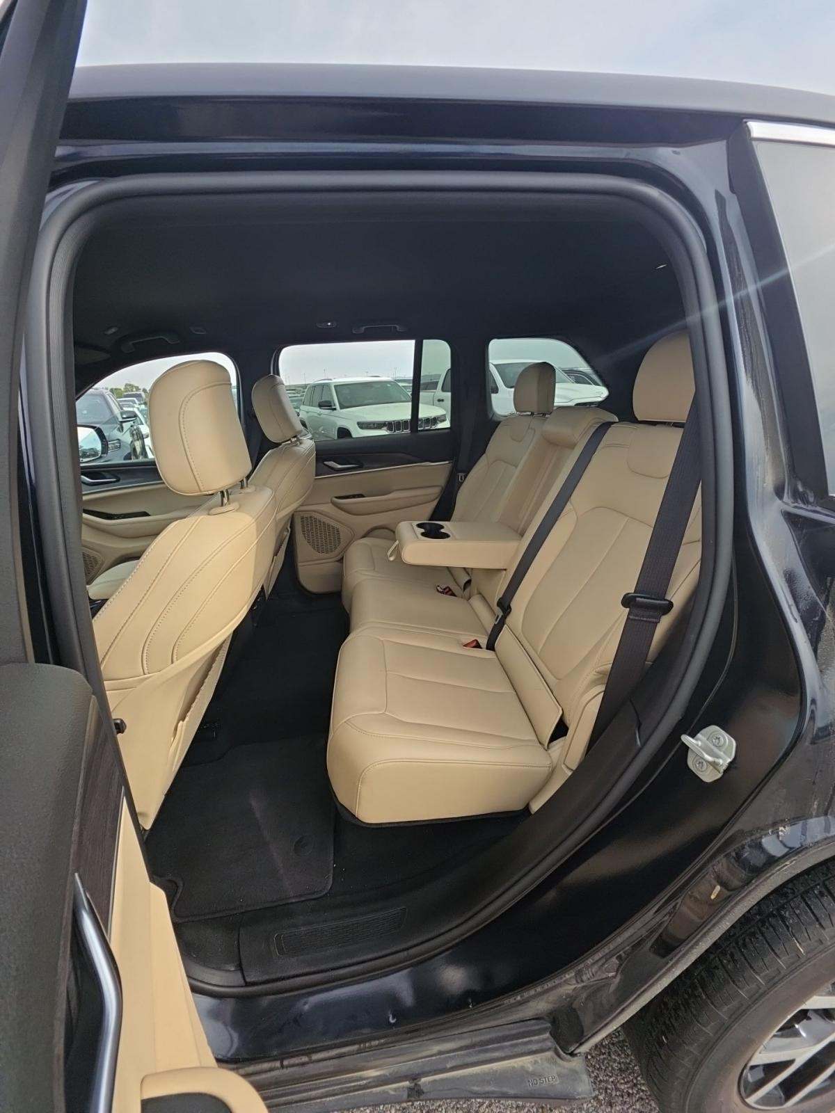 2024 Jeep Grand Cherokee Limited AWD